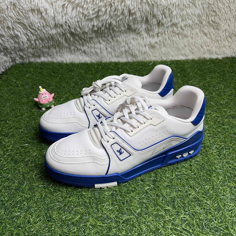 Louis Vuitton Louis Vuitton Trainer Sneakers in White and Blue 0079 Size US 8 / IT 38 - 1 Thumbnail