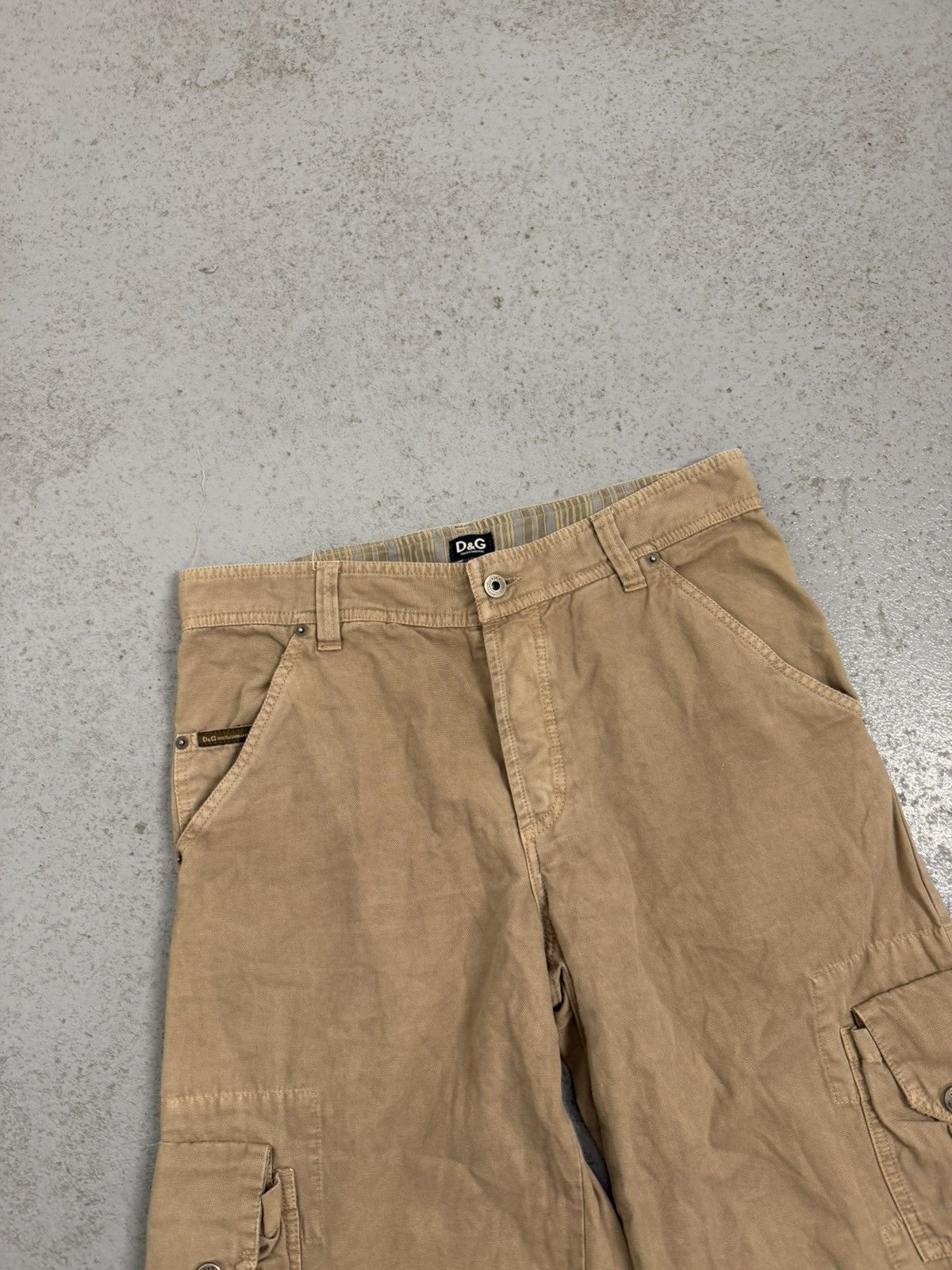 Dolce & Gabbana Dolce & Gabbana S/S 2005 Cargo Multi-pocket 3/4 Shorts Size US 33 - 4 Thumbnail