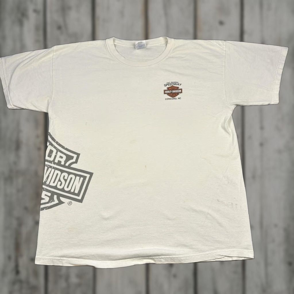 Gildan Harley-Davidson Speedway Shirt Mens Large White Pat Rogers Speedway Concord NC Logo T-Shirt Graphic Print Crew Neck Short Sleeve Size US L / EU 52-54 / 3 - 1 Thumbnail
