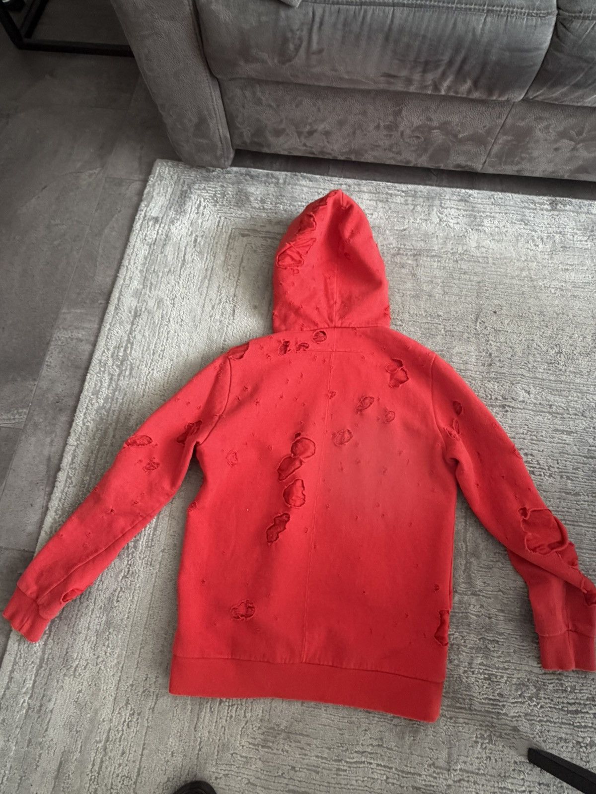 Givenchy Givenchy Red Distressed Hoodie Size US S / EU 44-46 / 1 - 2 Thumbnail