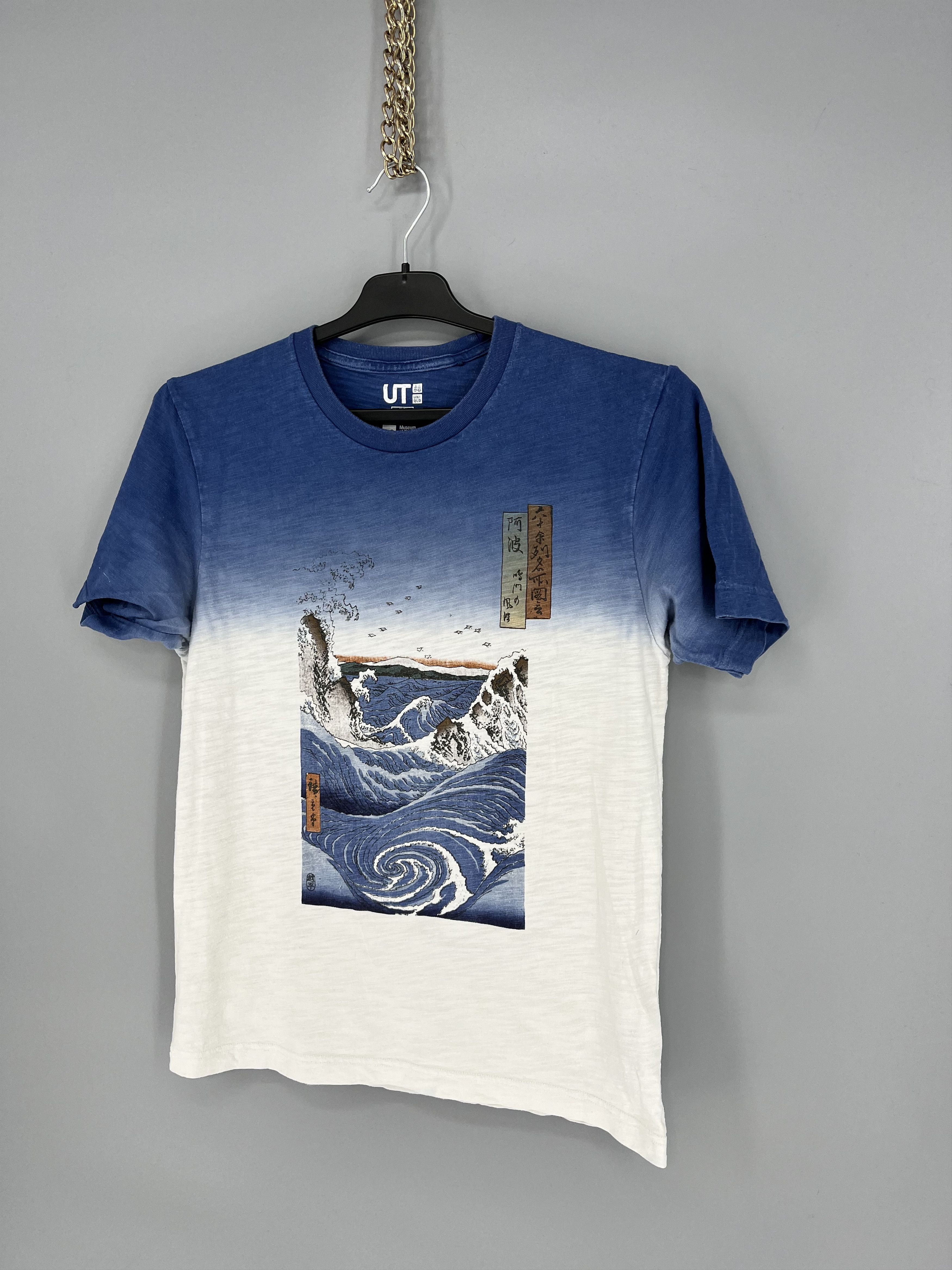 Other Mens Uniqlo Hokusai Blue T Shirt art tee Japanese Brand y2k Size US S / EU 44-46 / 1 - 3 Thumbnail