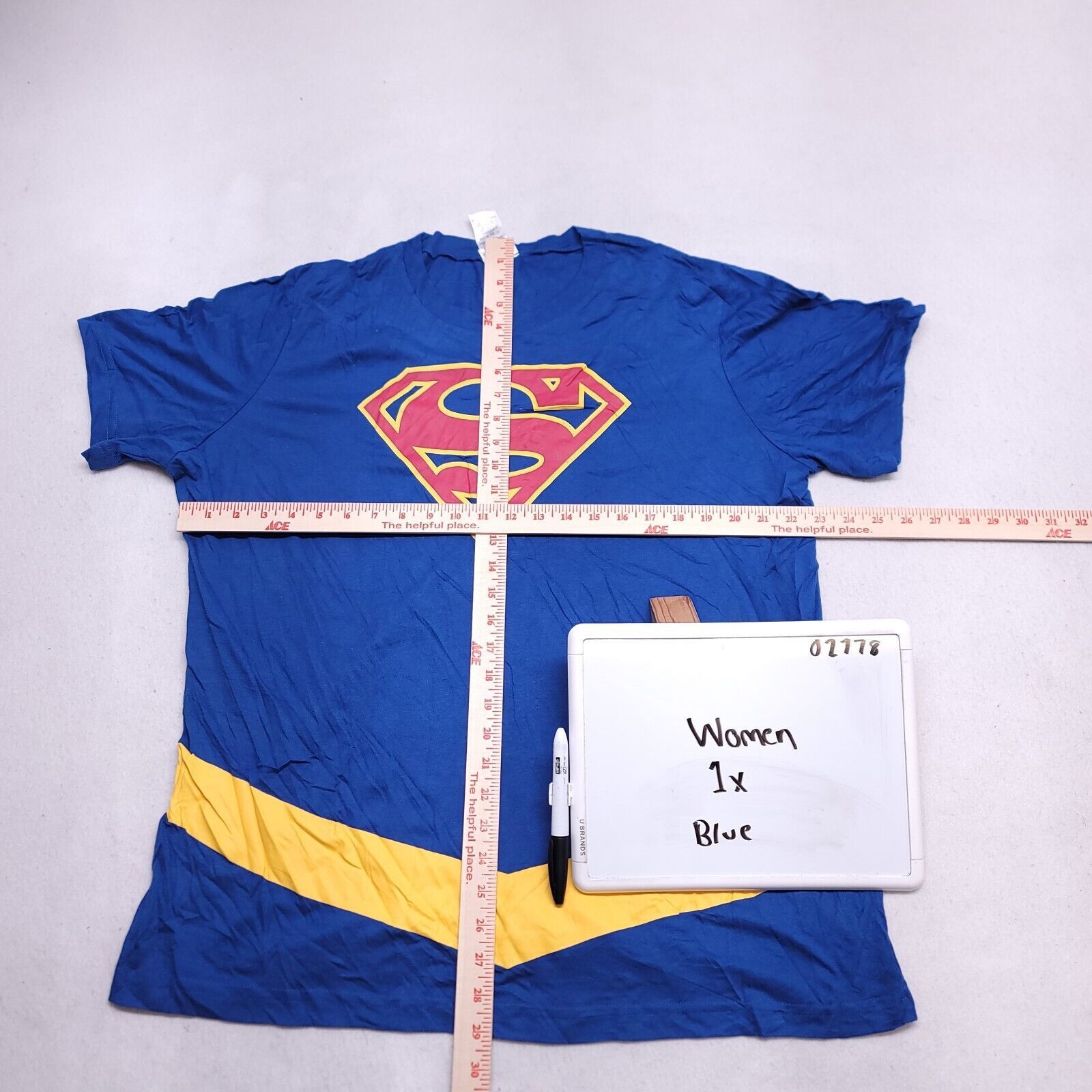 DC DC Comics Superman Short Sleeve T Shirt Womens Size 1X Blue Size XL / US 12-14 / IT 48-50 - 7 Thumbnail