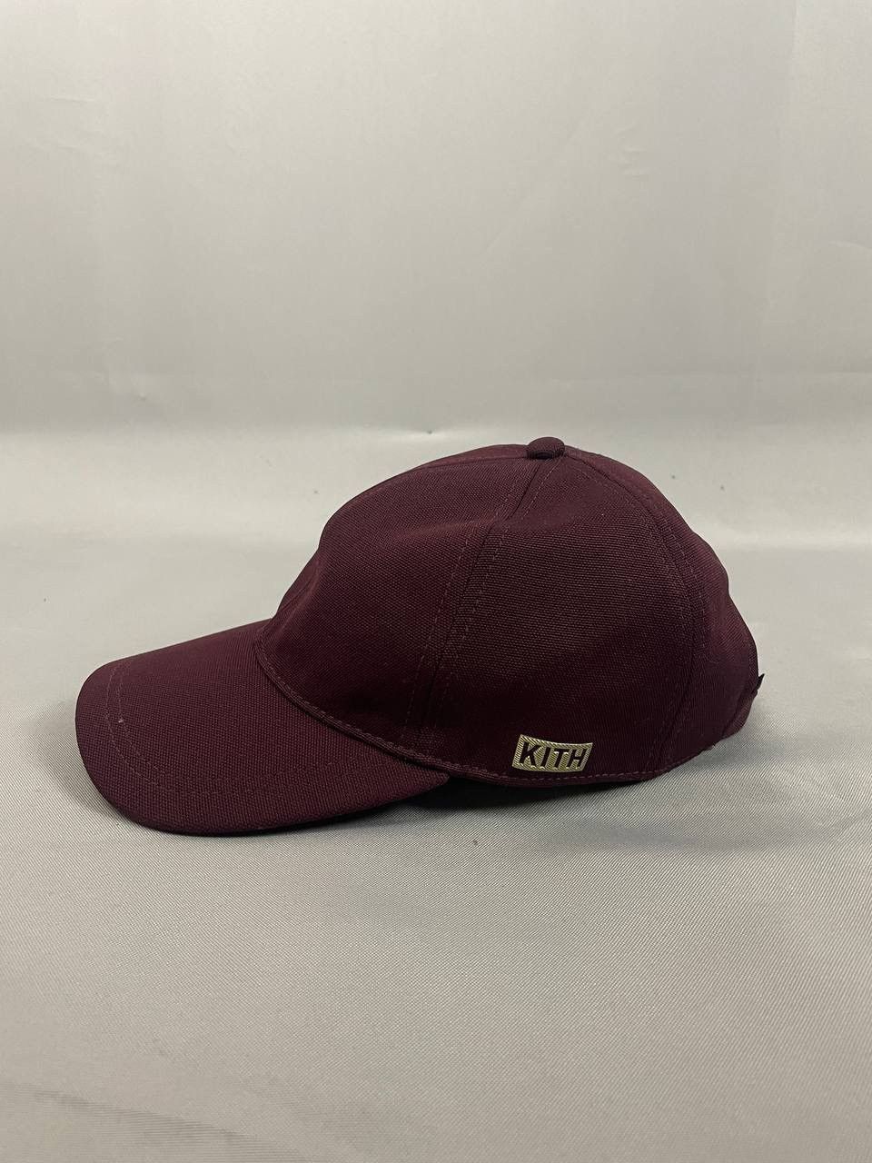 Bergdorf Goodman × Kith KITH x Bergdorf Goodman Cap Burgundy Hat Size ONE SIZE - 2 Thumbnail