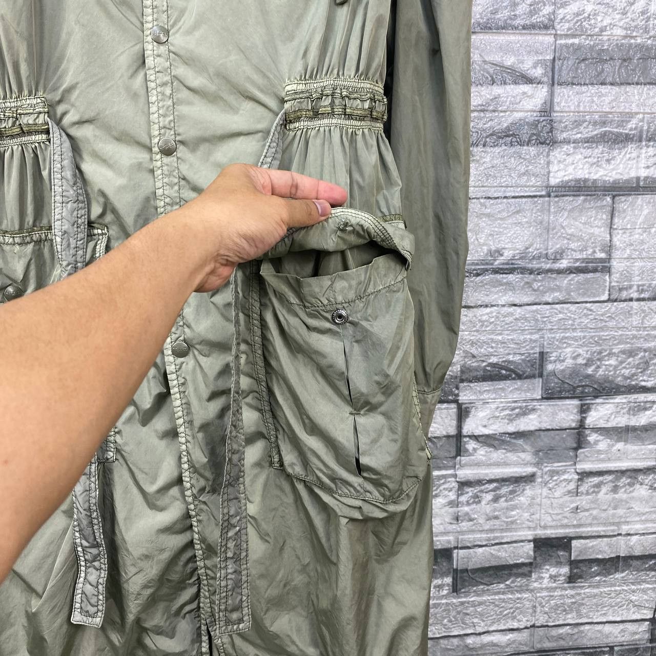 Diesel Black Gold RARE DIESEL WRINKLE NYLON UTILITY PARACHUTE PARKAS Size US L / EU 52-54 / 3 - 11 Thumbnail