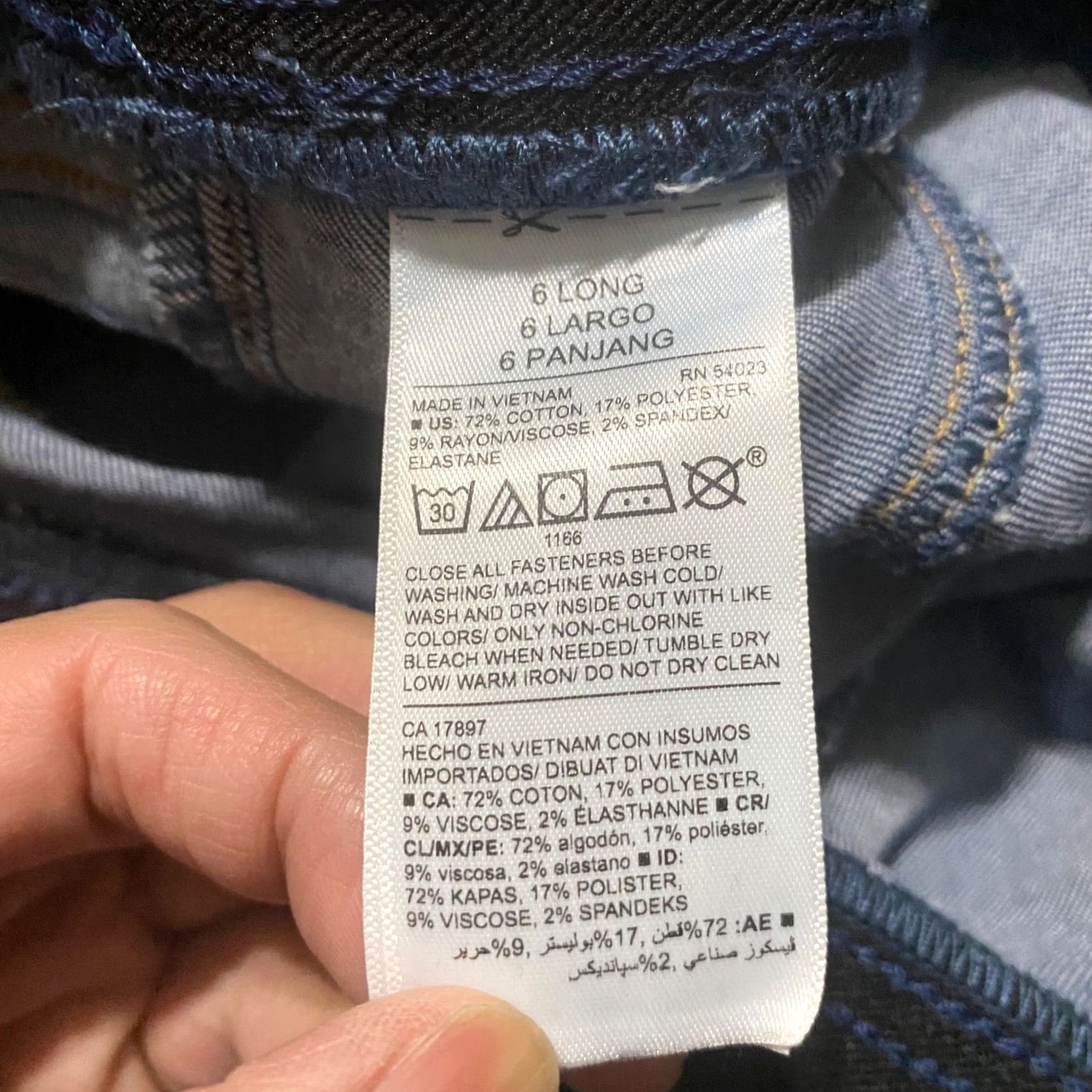 Old Navy VINTAGE NWT Old Navy Womens Jeans Blue Denim 6 Tall Skinny Stretch 5-Pocket Women Size 28" / US 6 / IT 42 - 4 Thumbnail