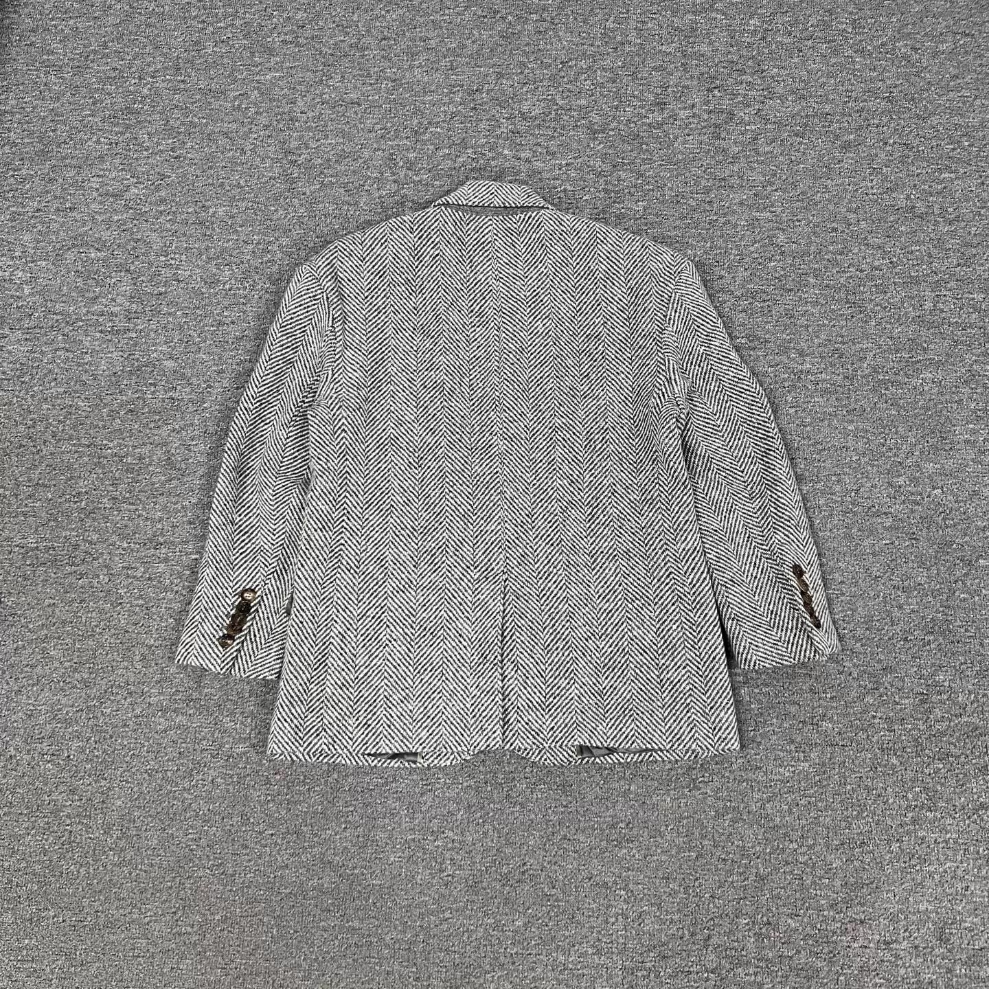 Gucci Gucci Runway Herringbone Wool Oversize Blazer 40 NWT Size S / US 4 / IT 40 - 2 Thumbnail