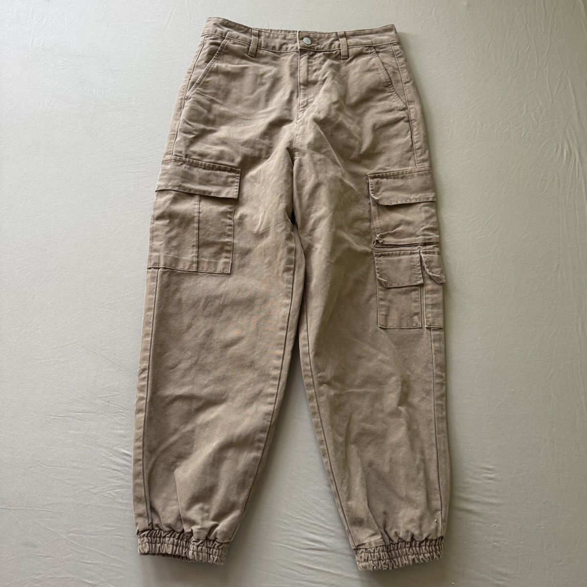 Asos Asos Design oversized tapered cargo pants Size US 31 - 1 Thumbnail
