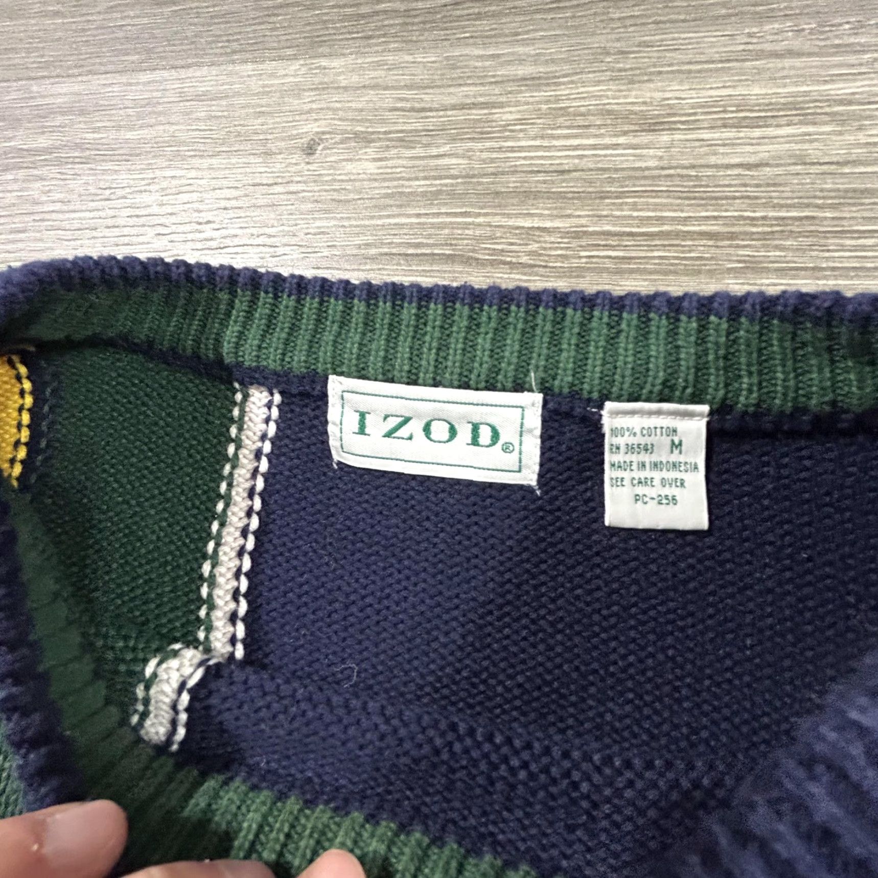 Izod VINTAGE Izod Sweater Mens M Navy Green Striped Cotton Nautical Preppy Pullover Crew Neck Knit Size US M / EU 48-50 / 2 - 4 Thumbnail