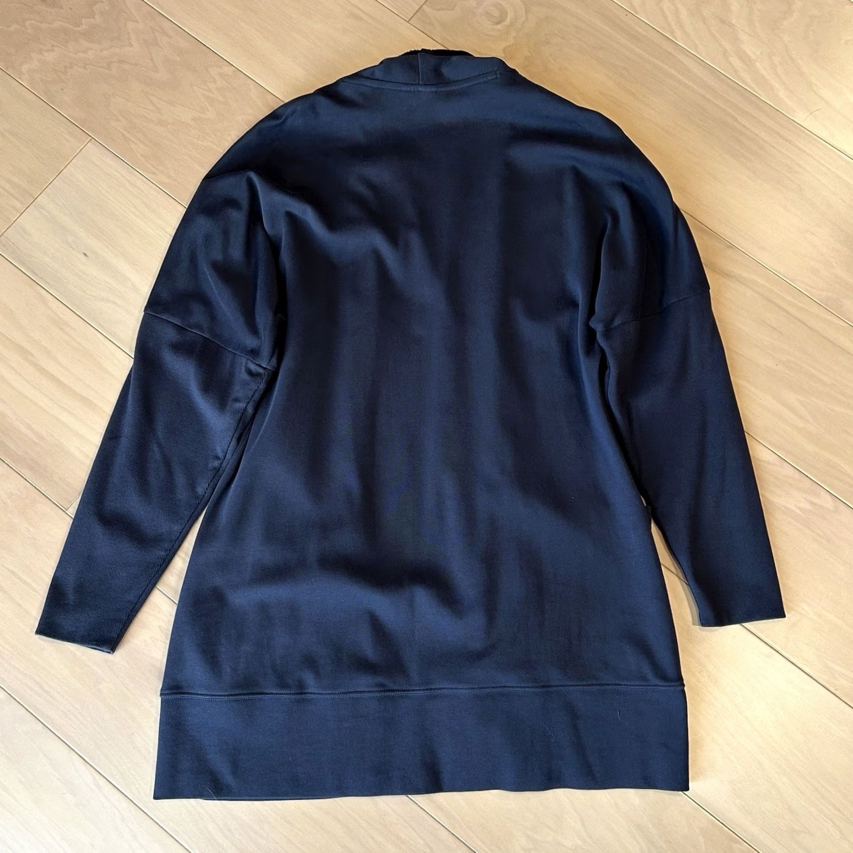 Vintage Pact Organic Airplane Wrap Cardigan Women’s XS/S Knit Open-Knit Open Neckline Black Dolman Sleeve Pockets Machine Washable Relaxed Cardigan Size XS / US 0-2 / IT 36-38 - 3 Thumbnail