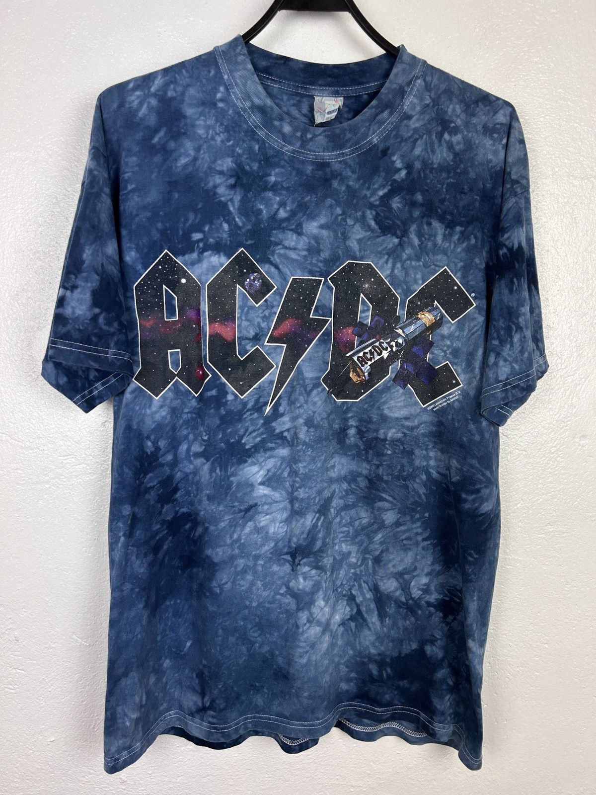 AC/DC × Band Tees × Vintage AC/DC Stiff Upper Lip 2000/01 World Tour ...