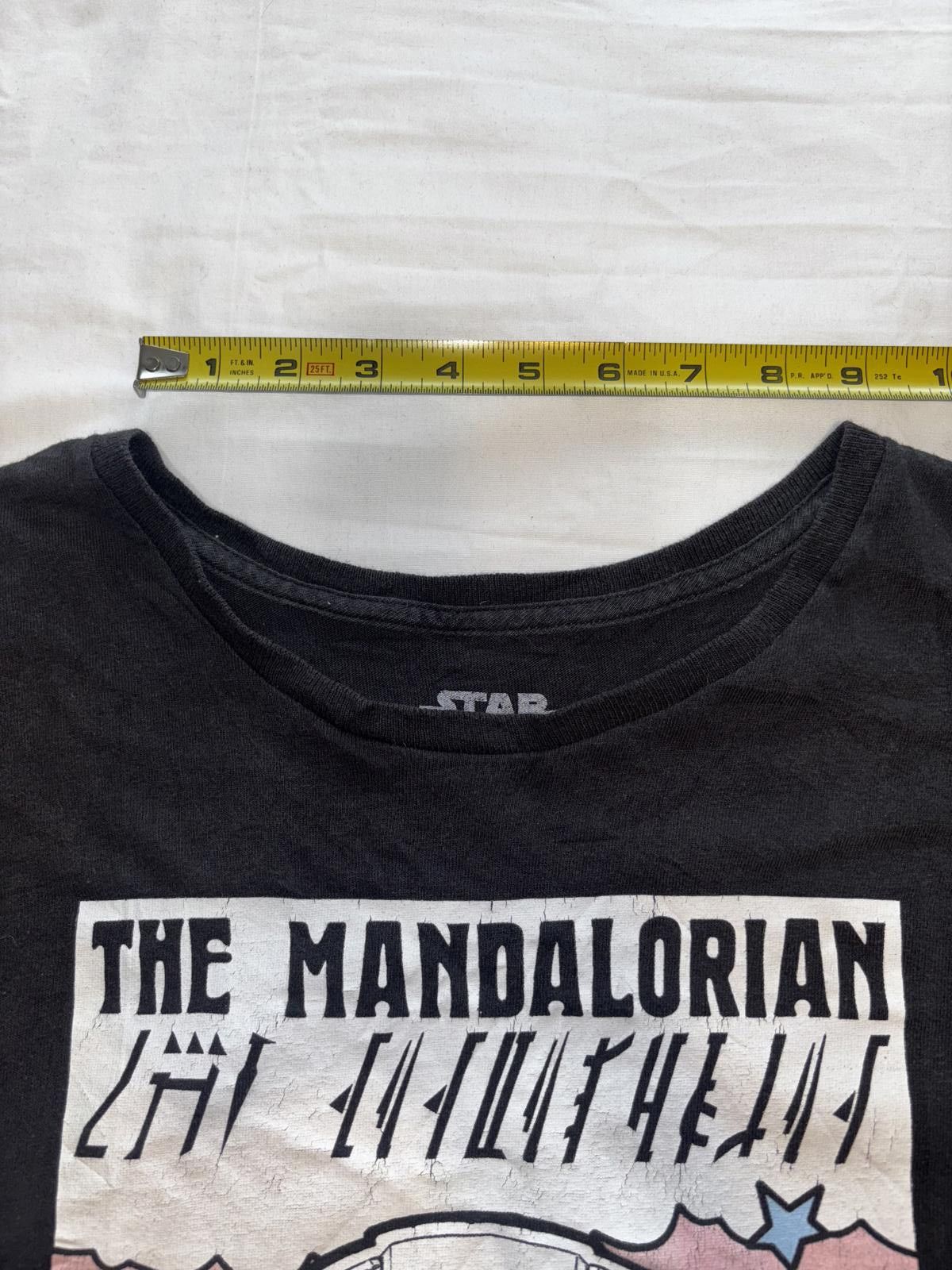 Star Wars Vintage The Mandalorian 'The Child' Graphic Tee - Size XL Size US XL / EU 56 / 4 - 8 Thumbnail