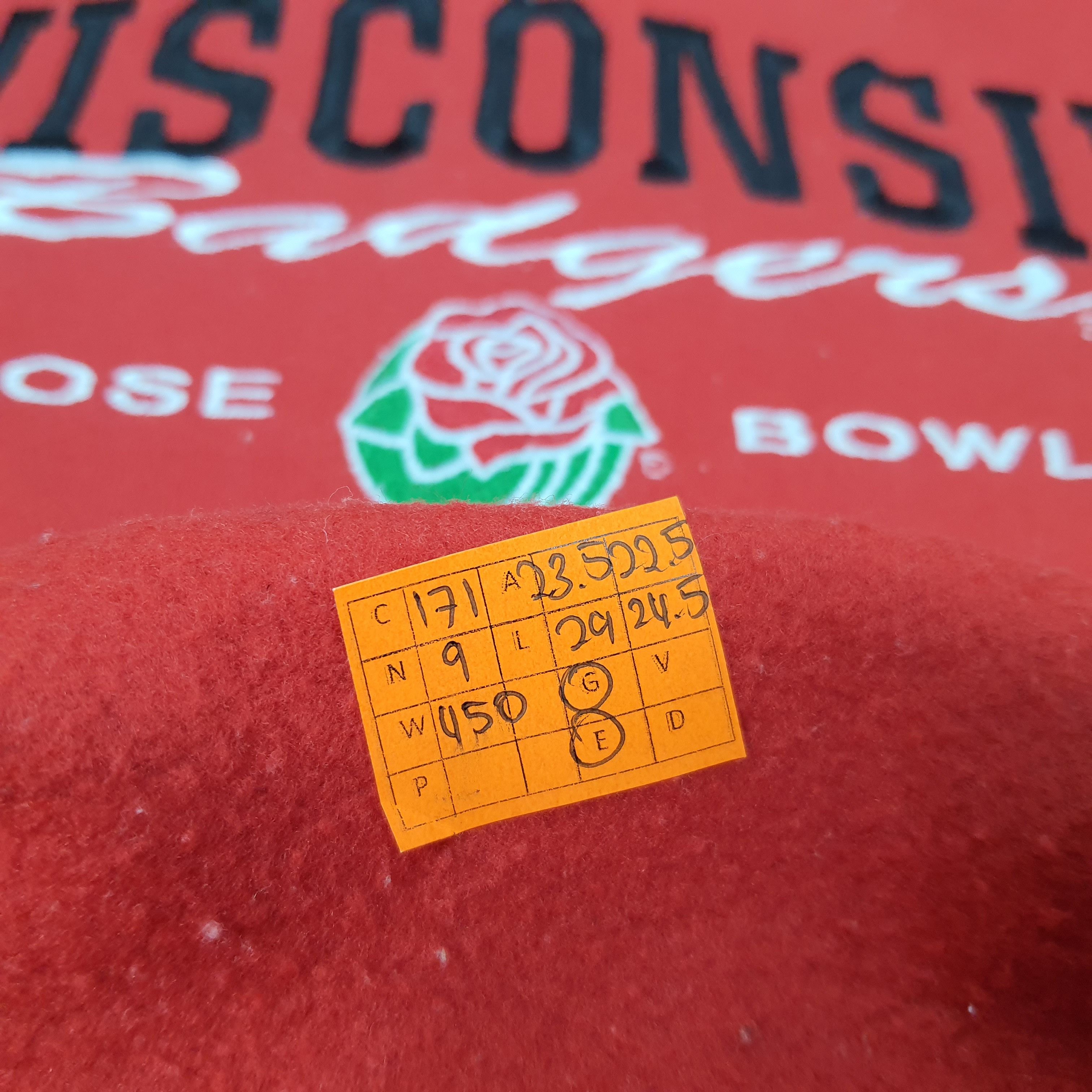 Lee × Vintage Vintage Wisconsin Badgers Football Team Rose Bowl Sweatshirt Size US L / EU 52-54 / 3 - 7 Thumbnail