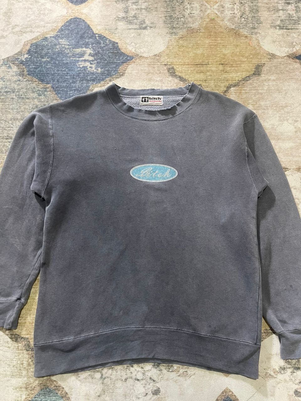 Vintage Bitch disstressed shirt Size US M / EU 48-50 / 2 - 8 Thumbnail