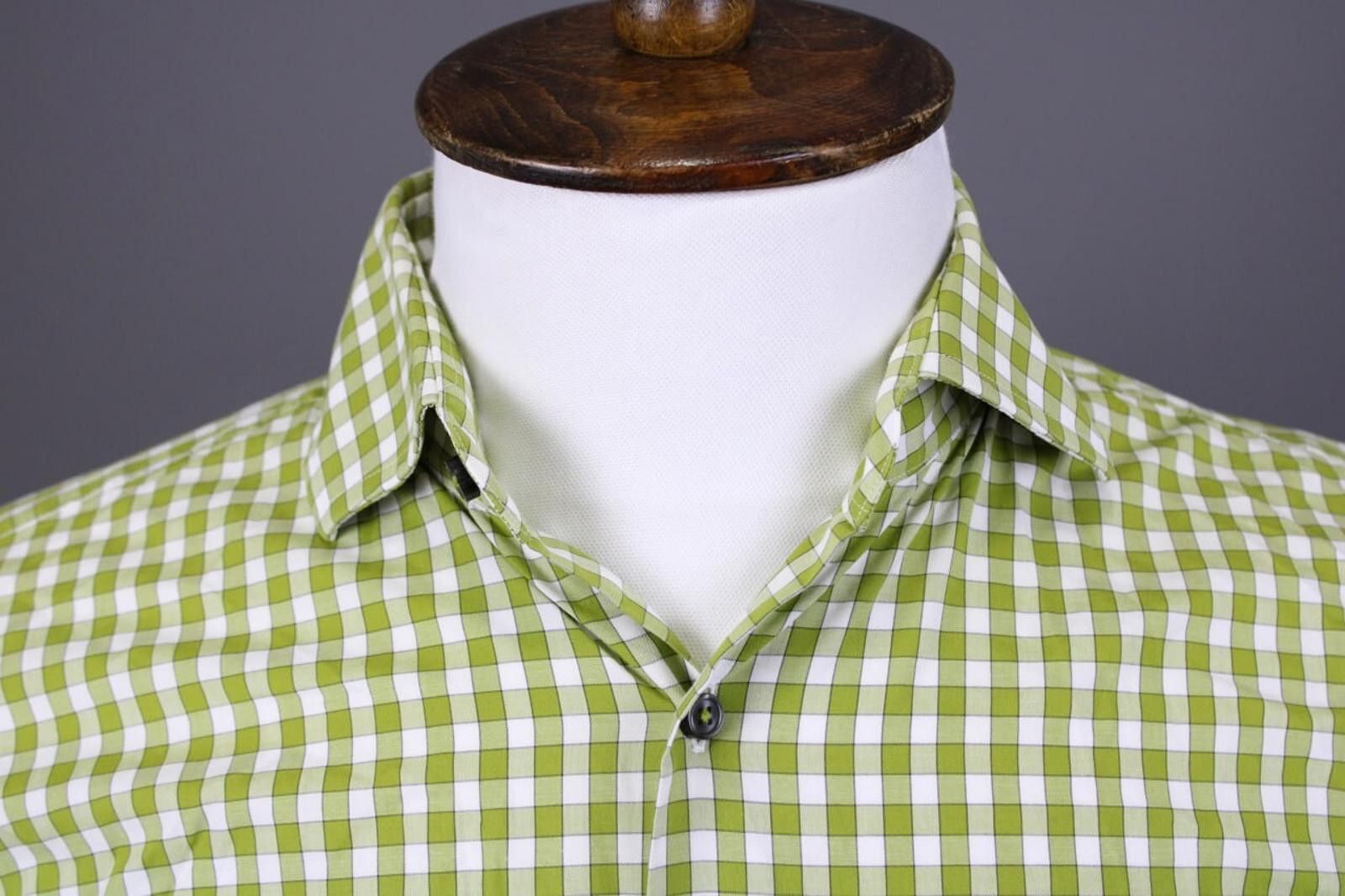 Hugo Boss Hugo Boss Slim Fit Button Down Green Shirt Size 38 / 15 Size US L / EU 52-54 / 3 - 3 Thumbnail