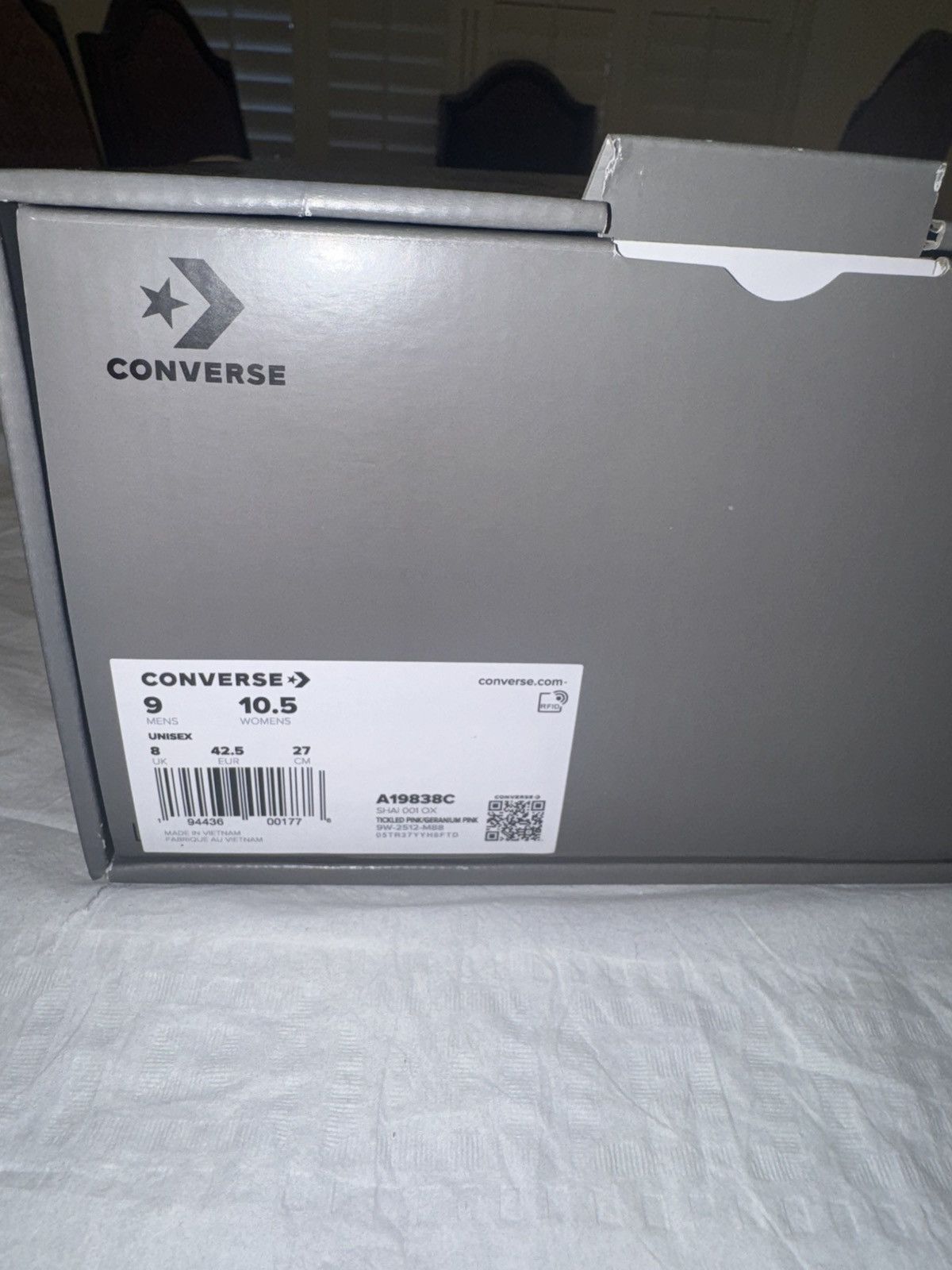 Converse Shai's 001 Pink basketball shoes Size US 9 / EU 42 - 2 Thumbnail