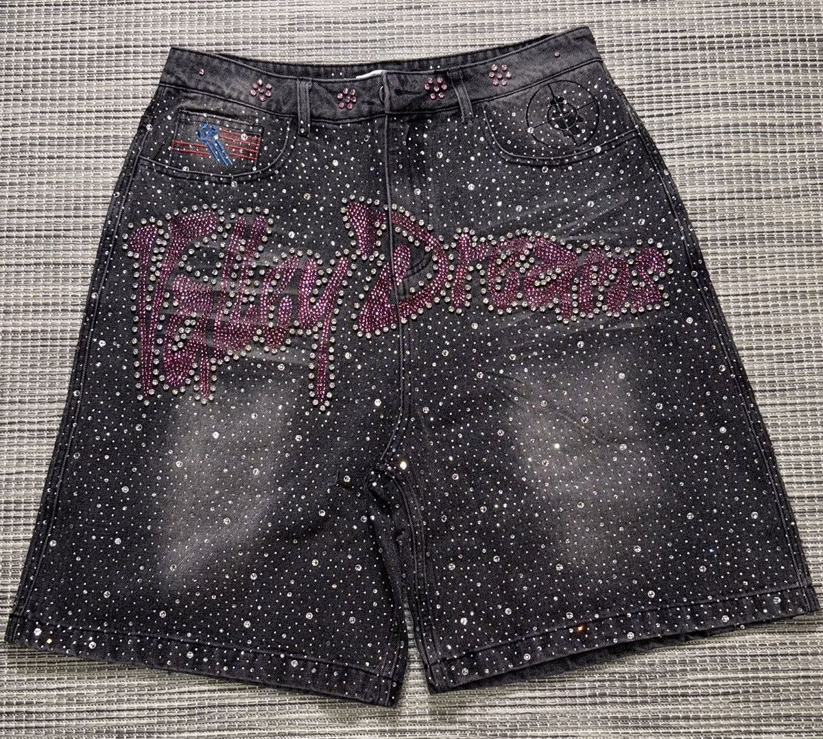 Vale Black Iced Out Vale Shorts Size US 32 / EU 48 - 1 Thumbnail