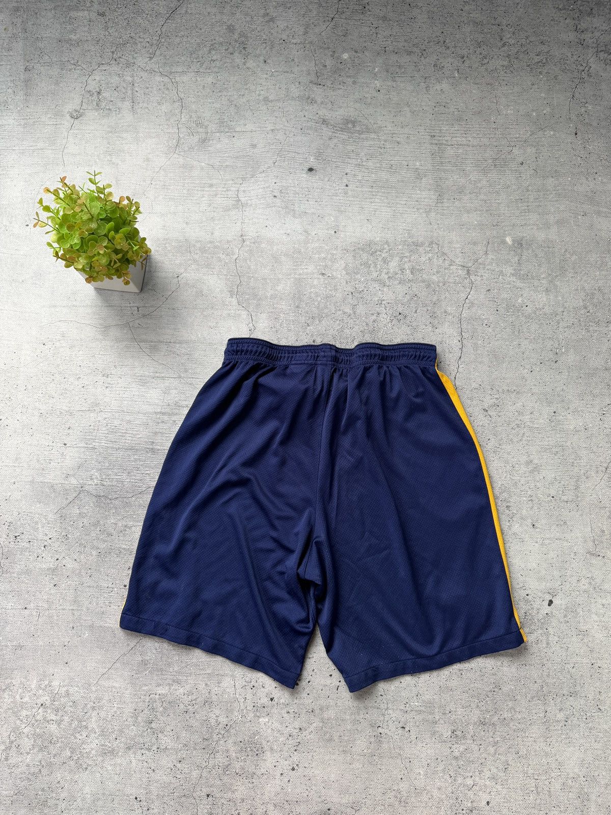 Nike Nike Barcelona Soccer Shorts Size US 36 / EU 52 - 5 Thumbnail