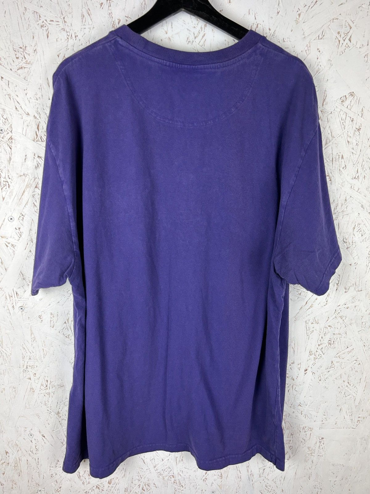Nike Vintage Nike Washington Huskies Center Swoosh Logo T-Shirt Size US XL / EU 56 / 4 - 5 Thumbnail