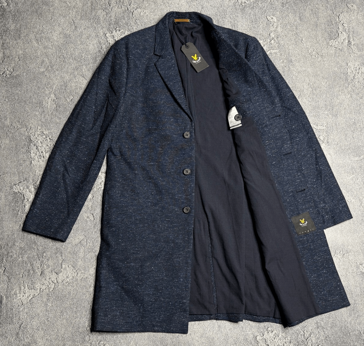 Lyle & Scott Lyle & Scott men's light coat size 40 Size US L / EU 52-54 / 3 - 7 Thumbnail