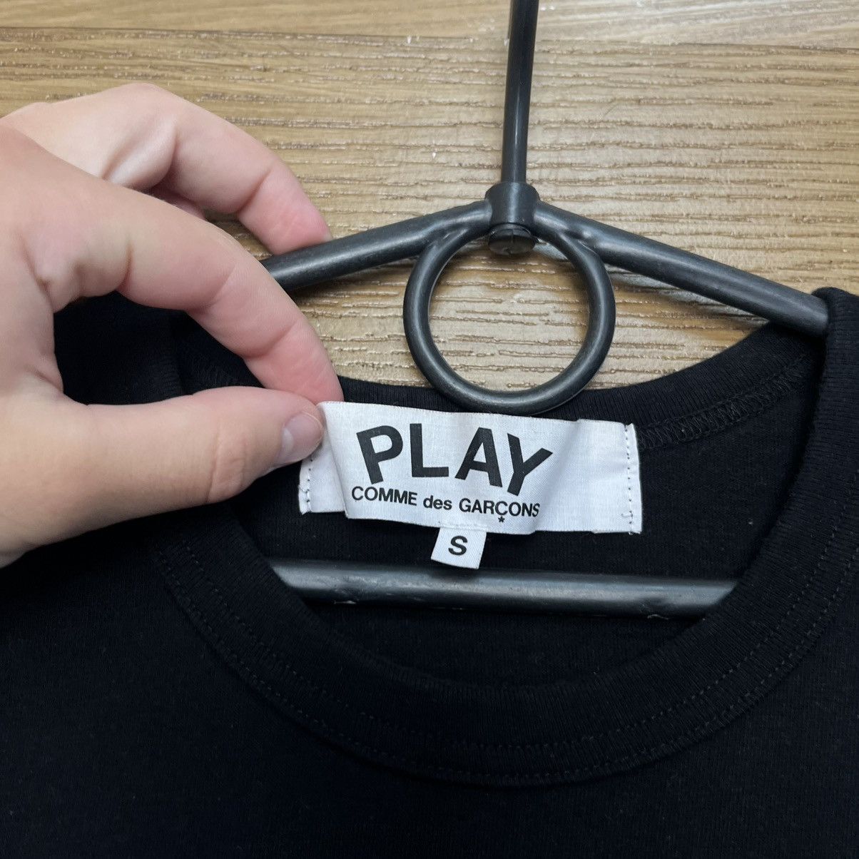 Comme des Garcons Comme des garçon play hype big logo heart t shirt CDG Size US S / EU 44-46 / 1 - 4 Thumbnail