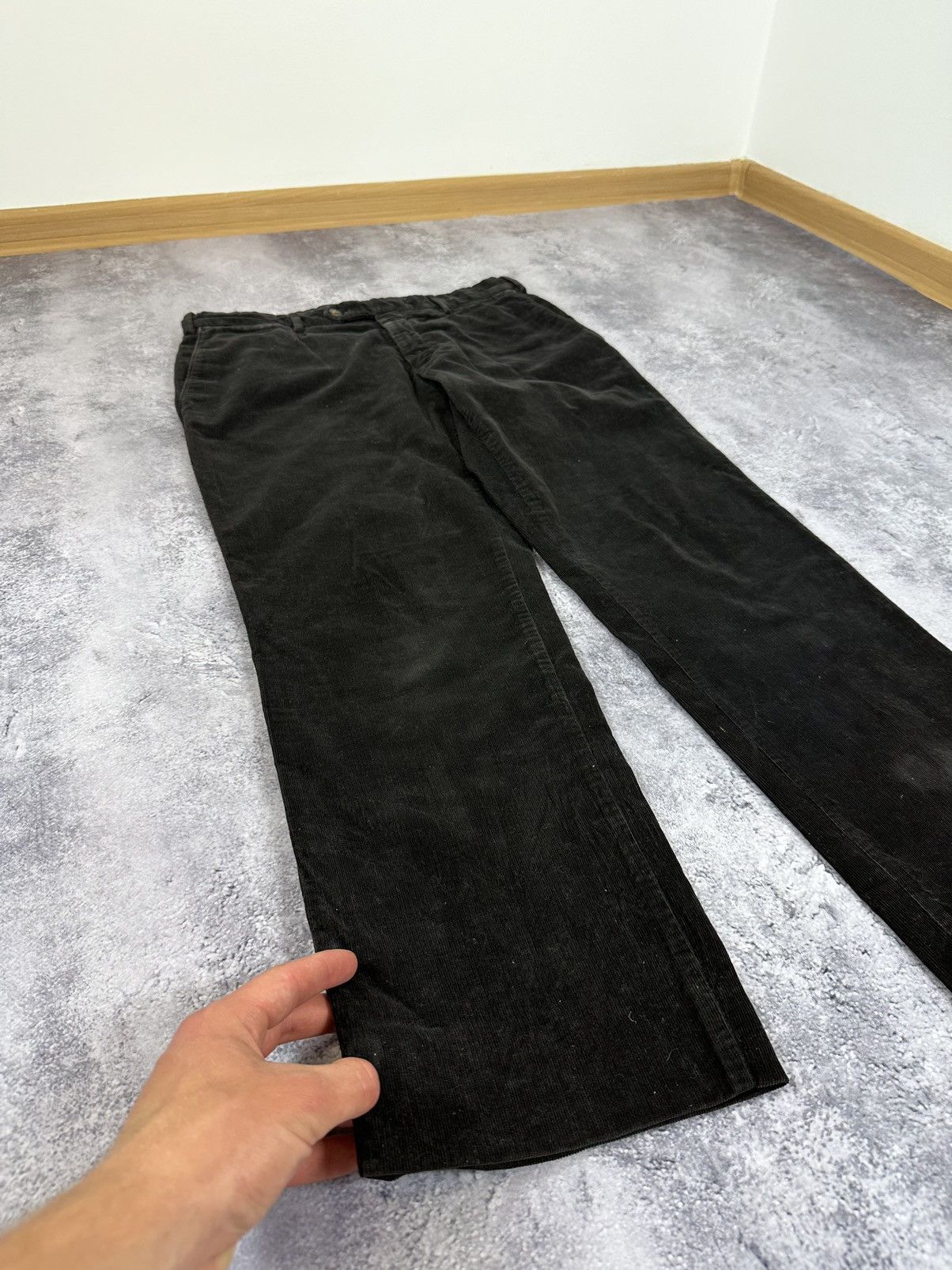 Burberry Vintage Burberry Black Corduroy Luxury Velvet Designer Pants Size US 34 / EU 50 - 3 Thumbnail
