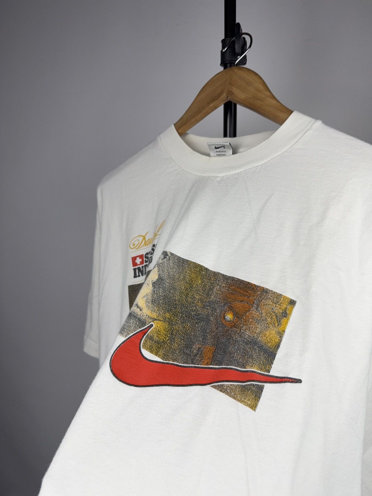 Nike Vintage Nike Swiss Indoors Basel Davidoff Tennis T-Shirt Size US XXL / EU 58 / 5 - 4 Thumbnail