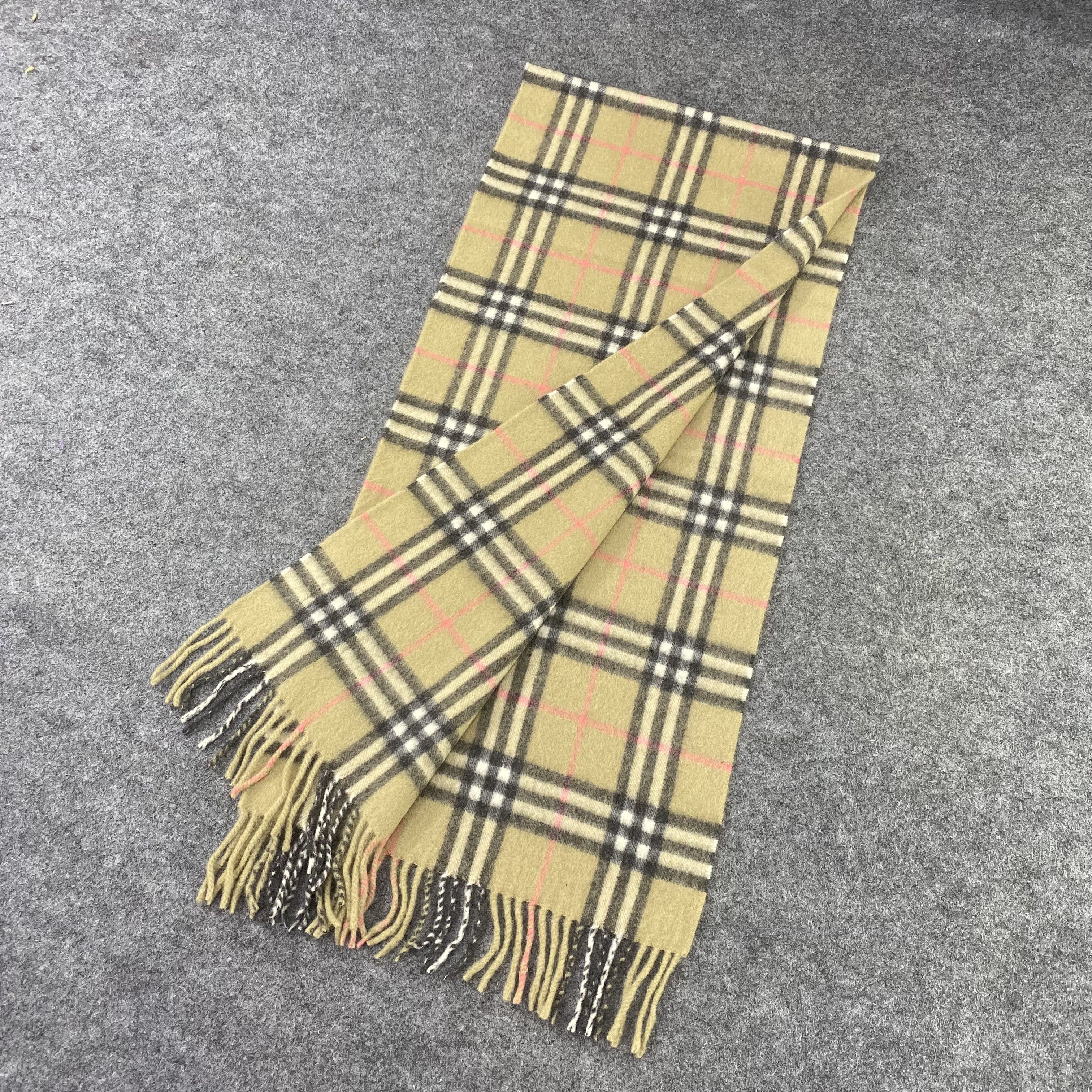 Burberry BURBERRY 💯 CASHMERE Scarf / Muffler / Neckwear -T1110 Size ONE SIZE - 3 Thumbnail