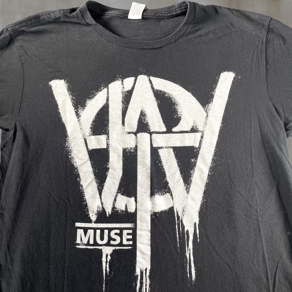 Vintage VINTAGE Muse Shirt Mens L Alternative Rock Concert 2000s Band Tee Black Music Mens Size US L / EU 52-54 / 3 - 1 Thumbnail