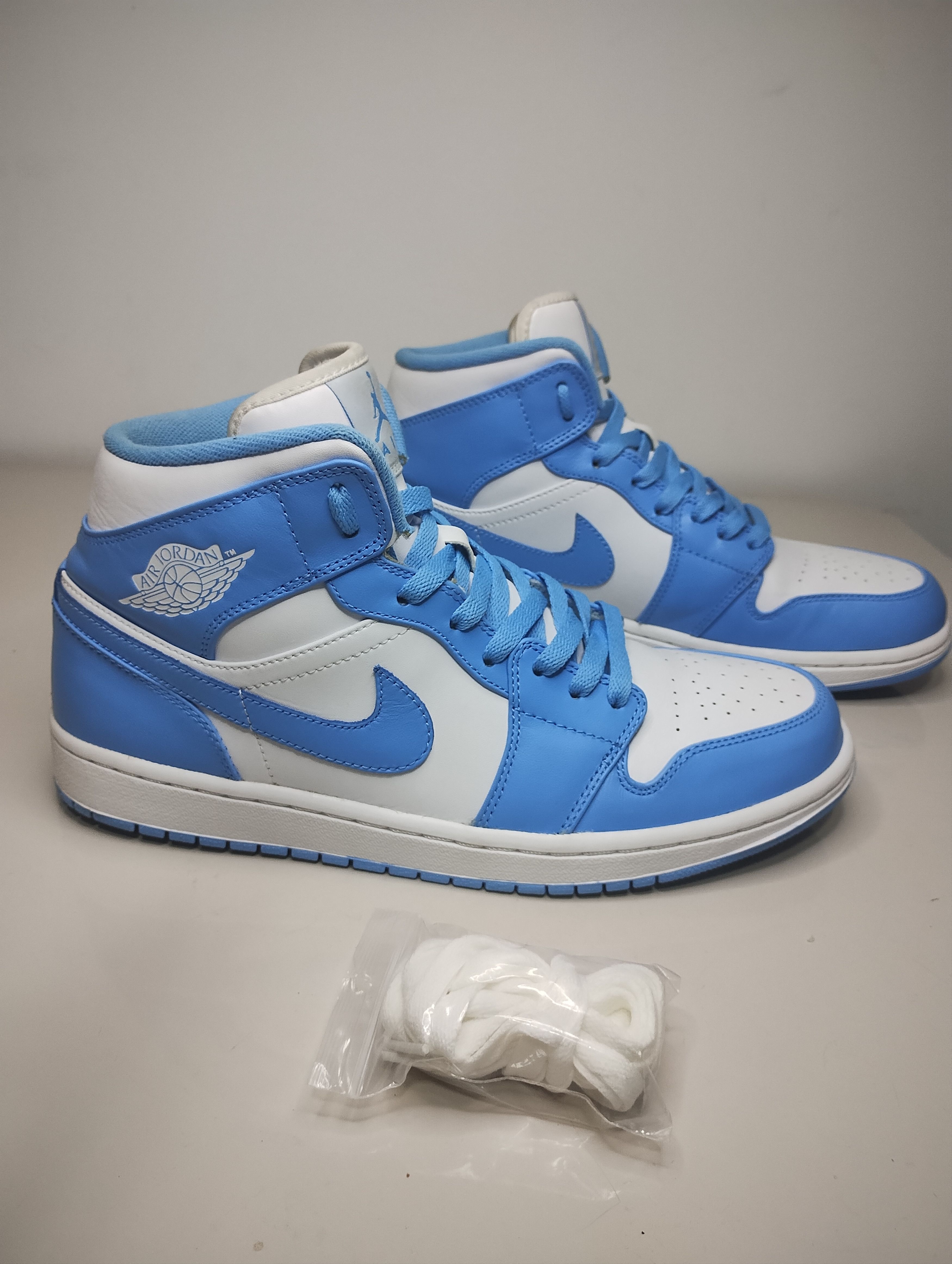 Jordan Brand Air Jordan 1 Retro MID UNC Grailed