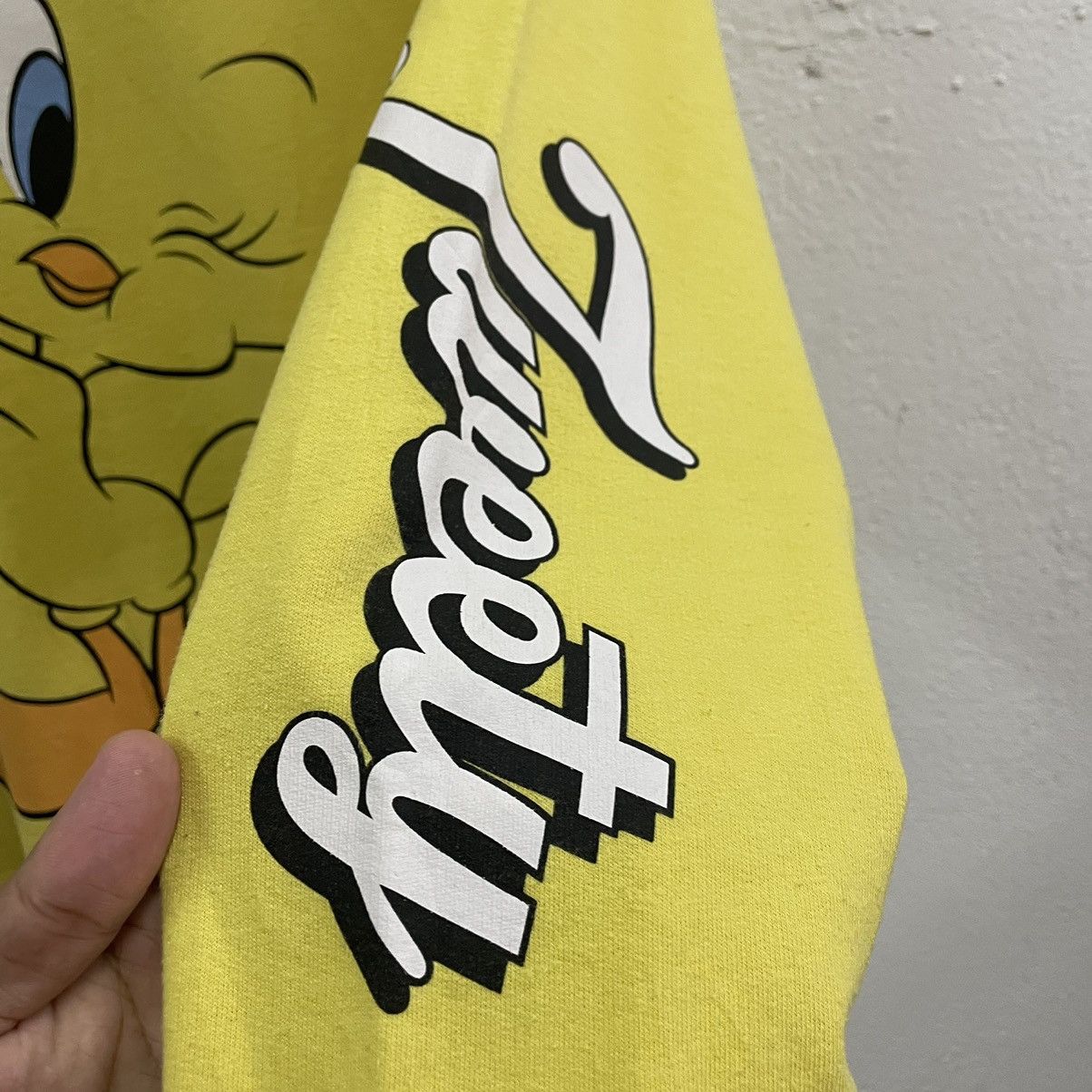 Vintage 🔥Vintage Looney Tune Tweety Big Image Overprint Sweatshirt Size US S / EU 44-46 / 1 - 6 Thumbnail