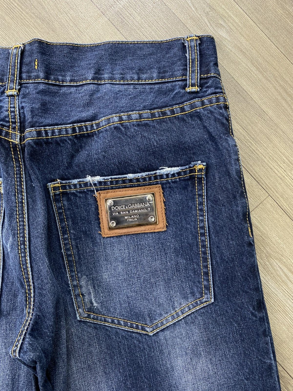 Dolce & Gabbana 2000s Dolce Gabbana Distressed Faded Straight Jeans Luxury Size US 34 / EU 50 - 13 Thumbnail