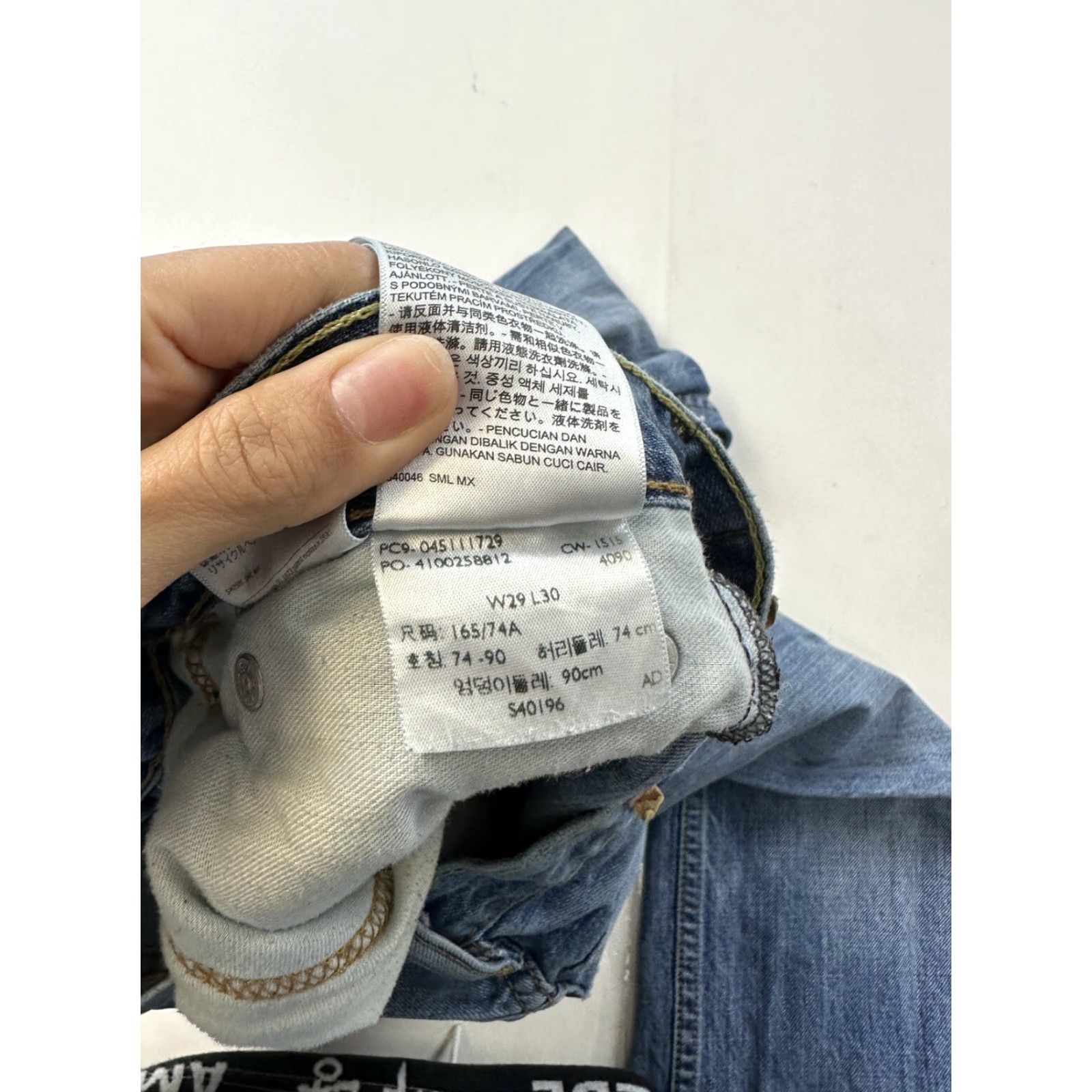 Levi's Levi’s 511 Jeans Slim Distressed 29x30 Mens Blue Regular Waist 29 Inseam 30 Zip Closure Size US 29 - 4 Thumbnail