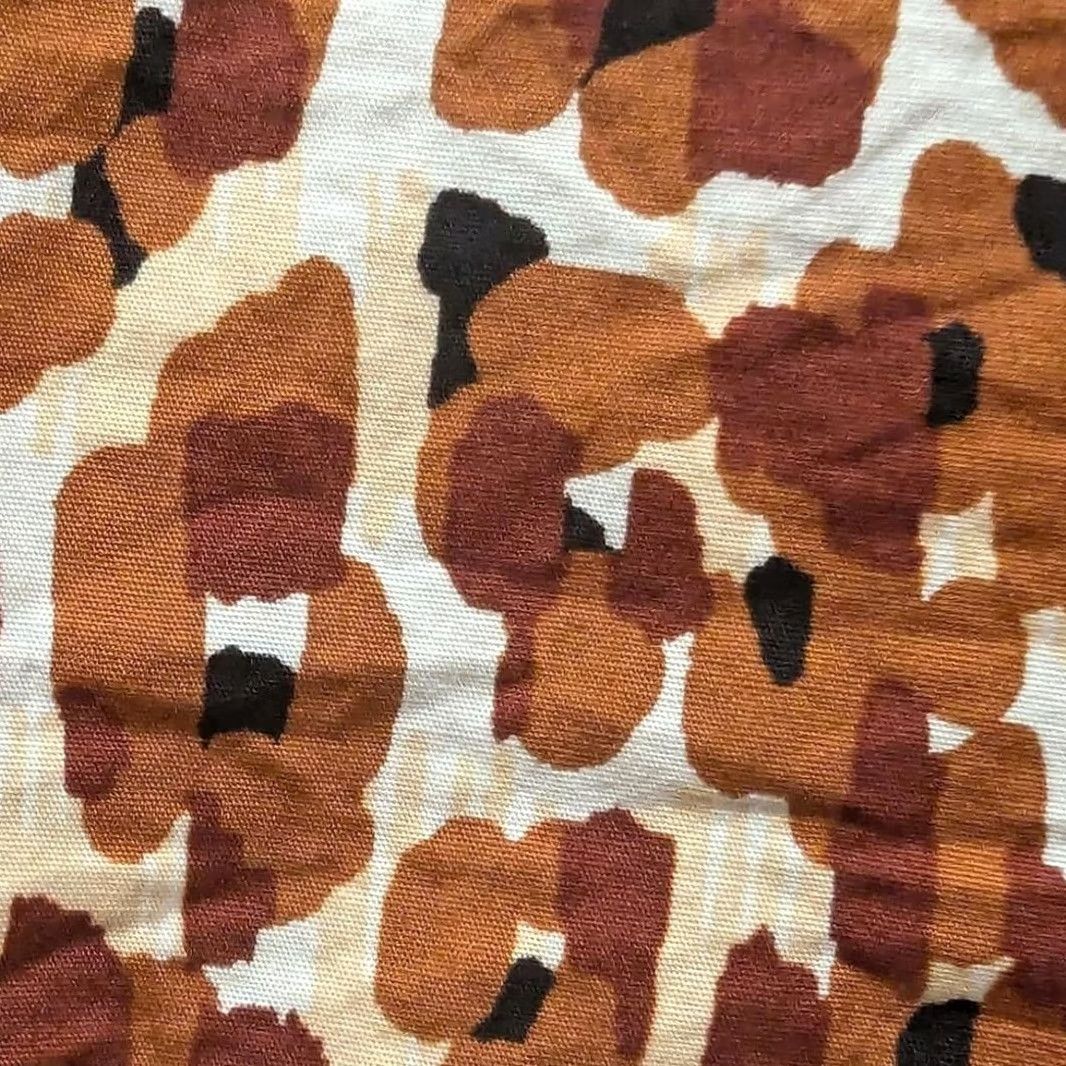Nine West Nine West Blouse Shirt Women's L Floral Short Sleeve Button Up V Neck Office Wear EUC Brown Size L / US 10 / IT 46 - 5 Thumbnail