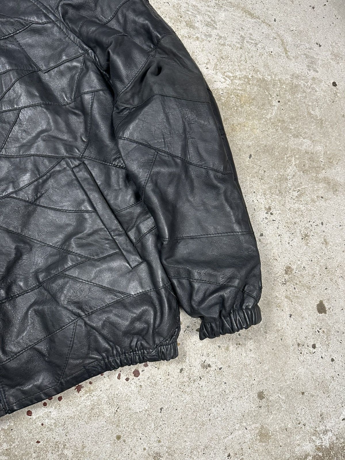 Japanese Brand Vintage Y2K Black Patchwork Leather Bomber Jacket Size US M / EU 48-50 / 2 - 4 Thumbnail