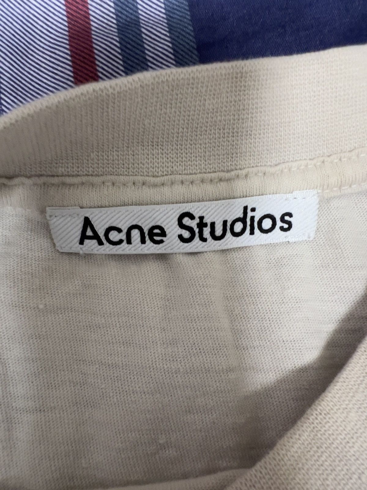 Acne Studios Acne Studios Blurred Logo T-Shirt Size US L / EU 52-54 / 3 - 2 Thumbnail