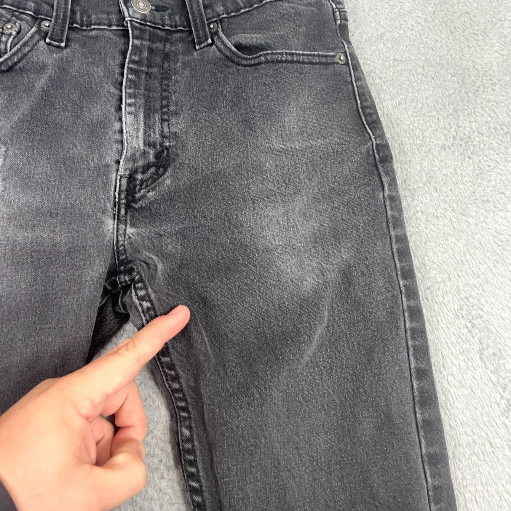 Levi's VINTAGE Levi's 510 Jeans Mens Skinny Black Denim 31x29 Regular Mid Rise Distressed 5-Pocket Grunge Hip Hop USA Boys Girls Mens Size US 31 - 5 Thumbnail