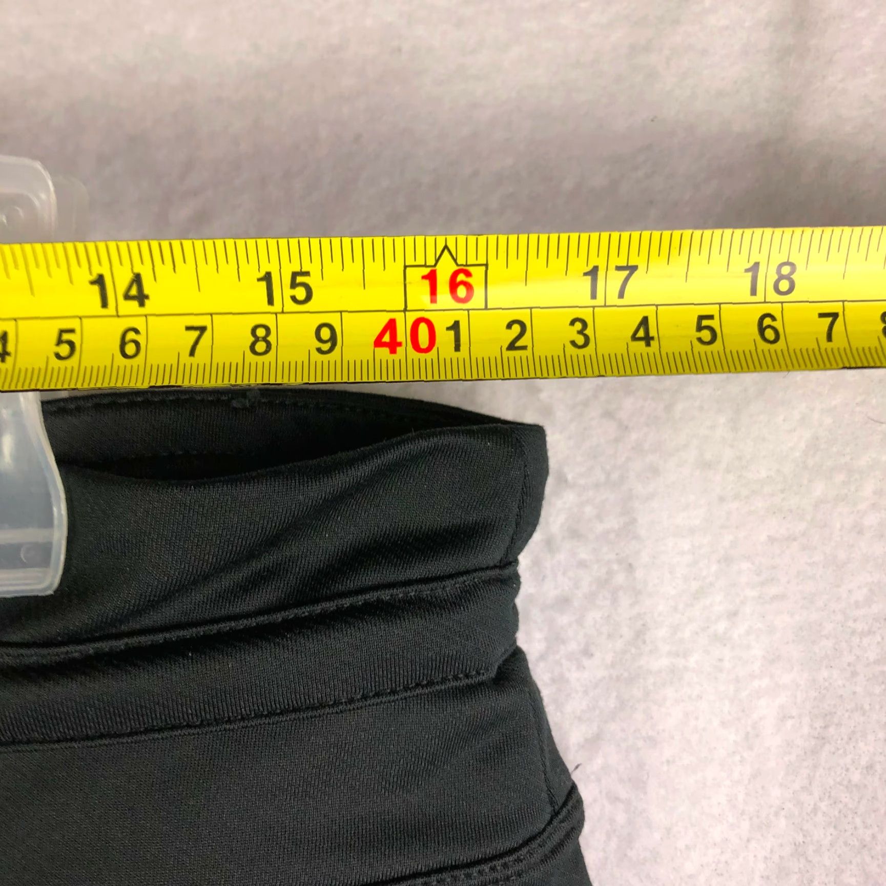 Nike Nike Fit Dry Black Yoga Pants Womens M (8-10) Polyester Spandex Pants Nike Dri-FIT Activewear Yoga 27in Inseam Womens Size 24" / US 00 / IT 34 - 4 Thumbnail
