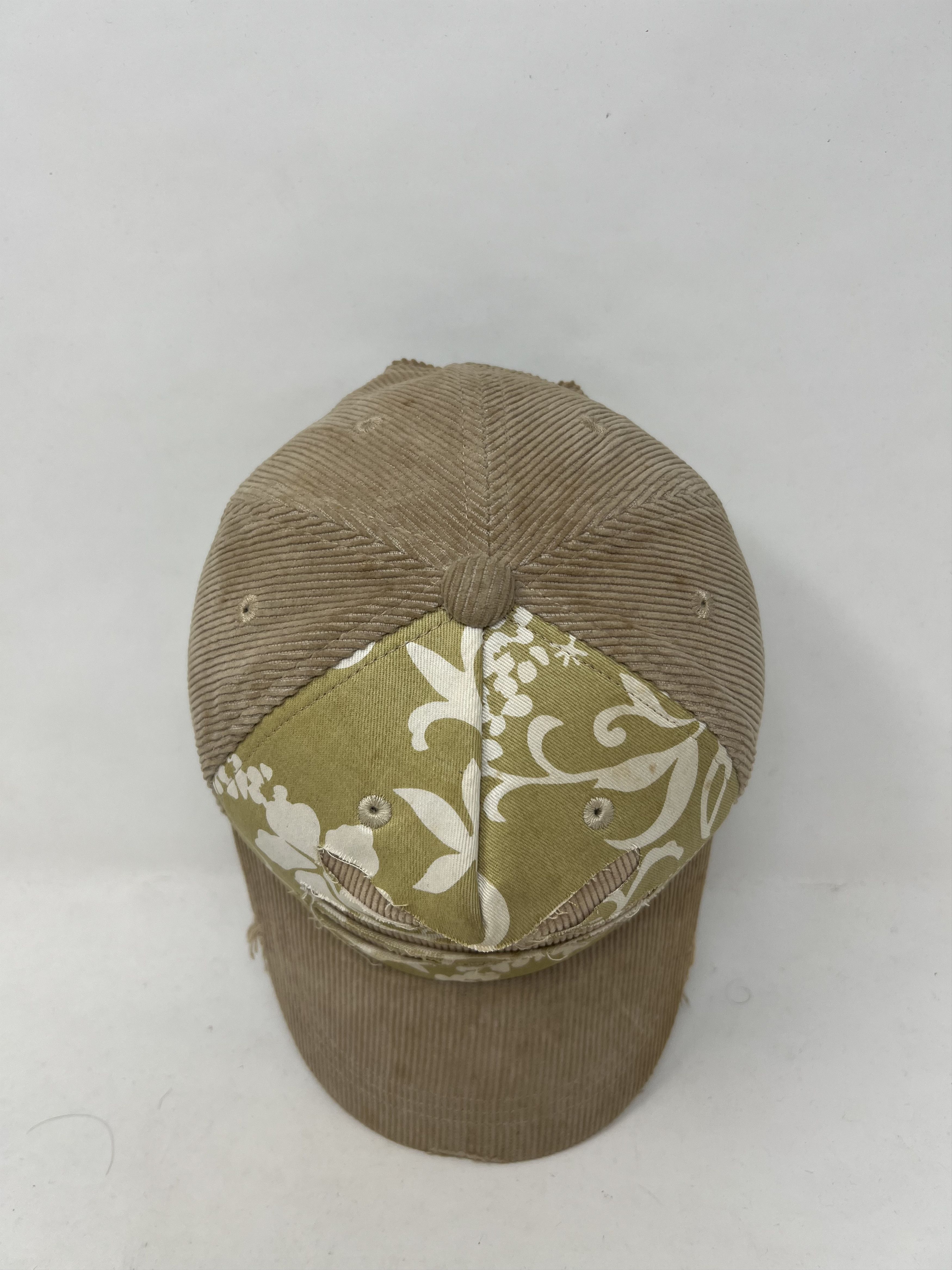 Von Dutch Von Dutch Corduroy Trucker Hat Size ONE SIZE - 8 Thumbnail