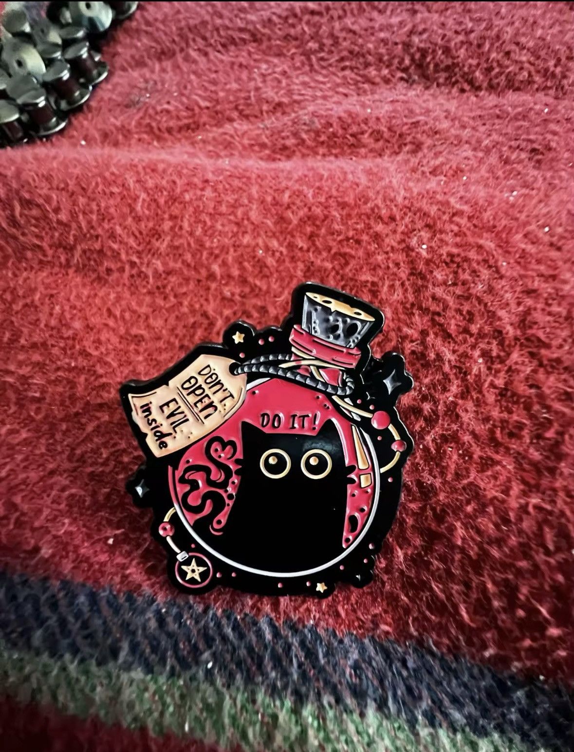 Designer Black cat enemal pin brooch accessories Size ONE SIZE - 9 Thumbnail