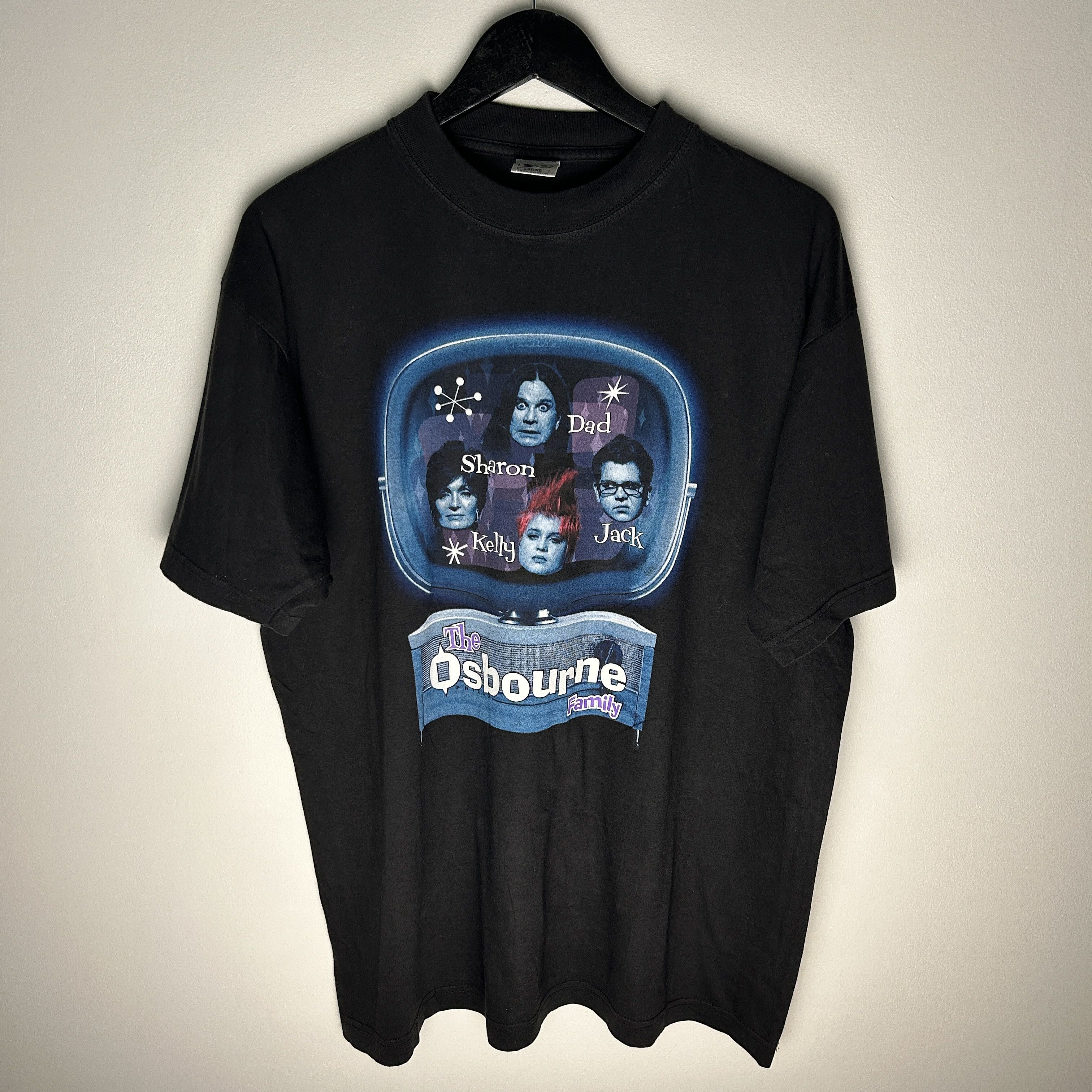 Band Tees Vintage The Osbourne Family 2002 T-shirt Size US L / EU 52-54 / 3 - 1 Thumbnail