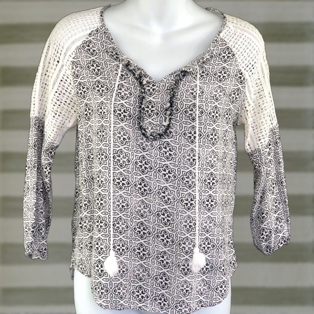 Vintage Cato Blouse Shirt Geometric Lace 3/4 Sleeves Tassel Accents Boho Hippie Black White S Womens Size S / US 4 / IT 40 - 1 Thumbnail