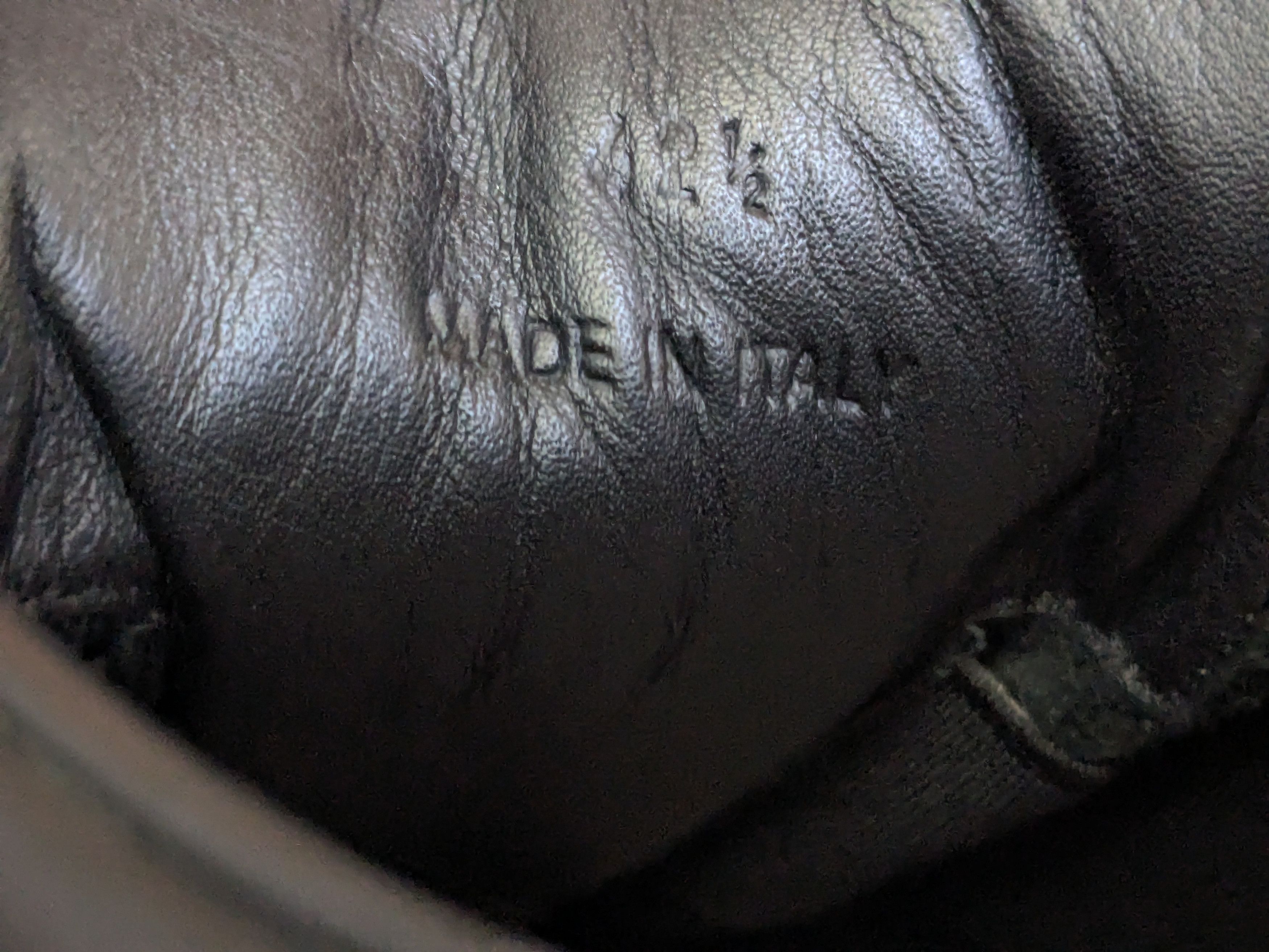 Maison Margiela Maison Margiela GAT Replica Black 9.5 42.5 Low Tops Size US 9.5 / EU 42-43 - 7 Thumbnail