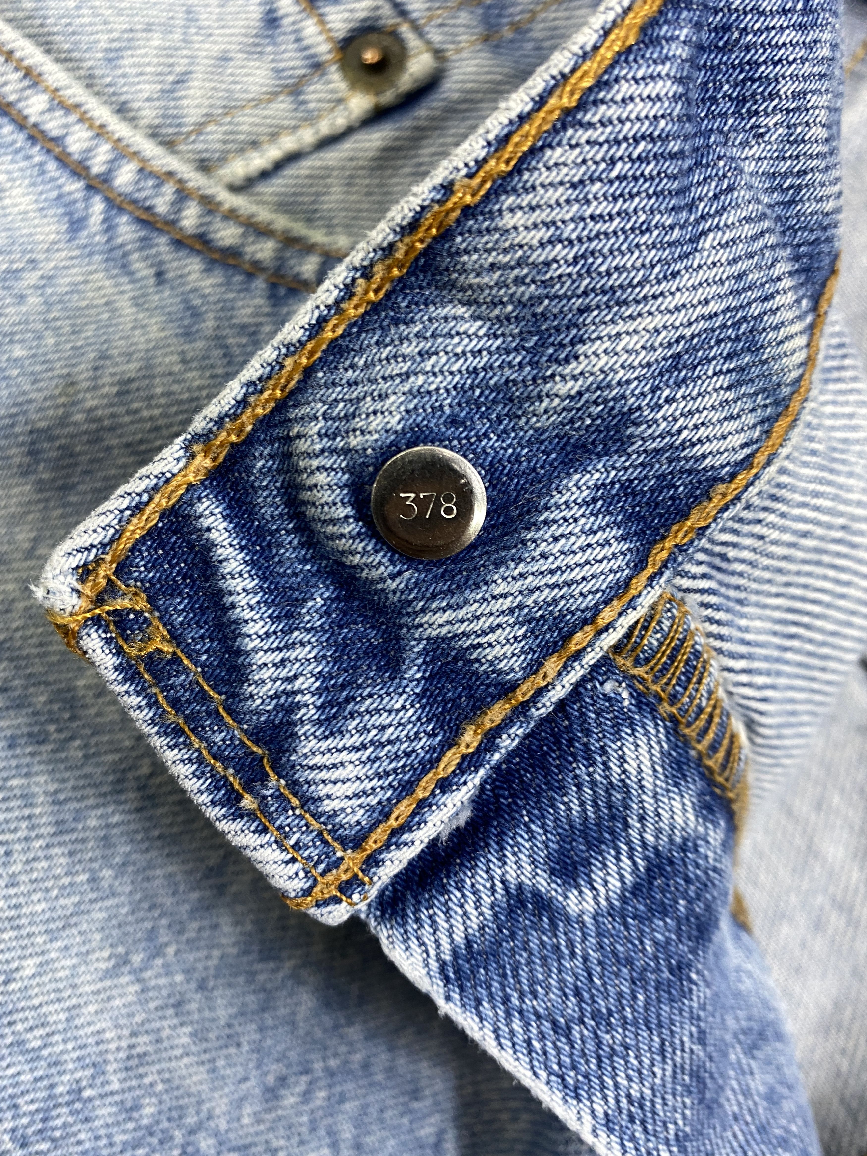 Levi's Light Wash Vintage Levi's 550 Relaxed Denim 36 x 30 JN640 Size US 36 / EU 52 - 7 Thumbnail