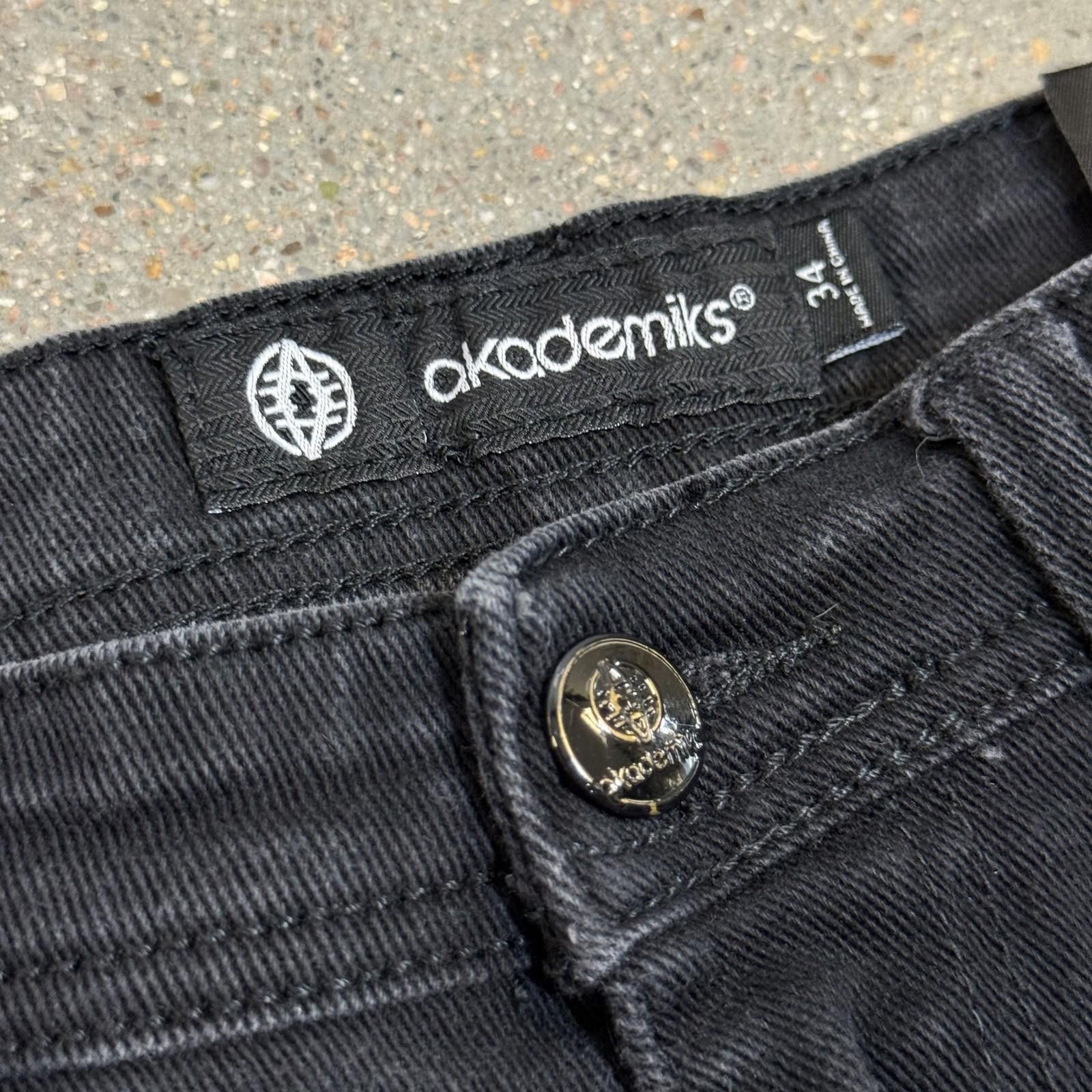 Akademiks Akademiks Shorts Mens 34 Black Denim Stretch Casual 5 Pocket Size US 34 / EU 50 - 2 Thumbnail
