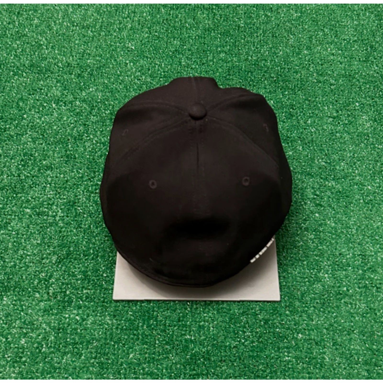 Oakley VINTAGE Oakley Baseball Cap Hat Fitted Size L/XL Black 90s Y2K Grunge Punk Hip Hop USA Metal Logo Mens Size ONE SIZE - 2 Thumbnail