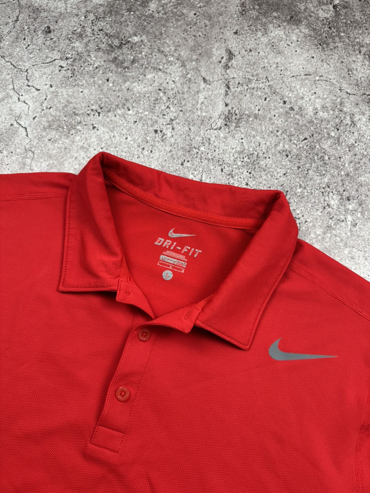 Nike Vintage Nike Court Polo Shirt Striped 90’s Swoosh White Top Size US L / EU 52-54 / 3 - 3 Thumbnail