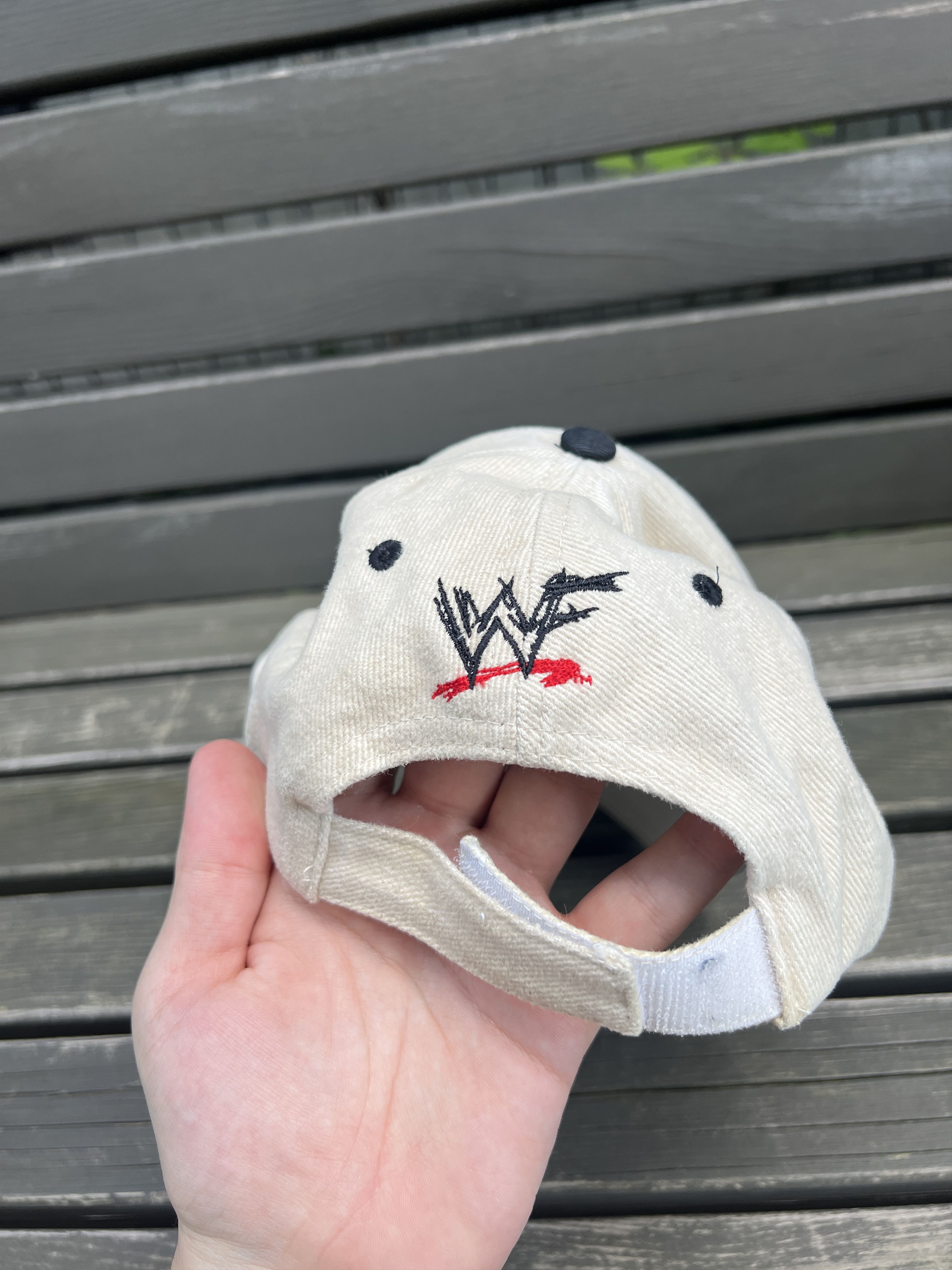 WWE Vintage 2000 The Rock WWE Layeth The Smackdown Cap Size ONE SIZE - 7 Thumbnail