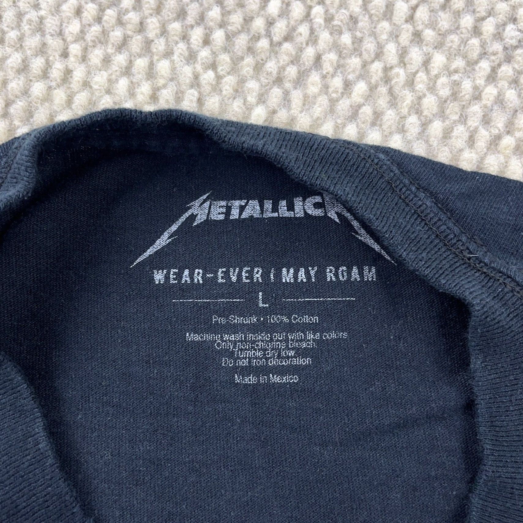 Alife Metallica Shirt Men Large Black Tee Rock Band Retro 90s Aloha Classic Hipster Colorful Shirt Mens L Black Rock Tee 2021 Louder Than Life Size US L / EU 52-54 / 3 - 3 Thumbnail