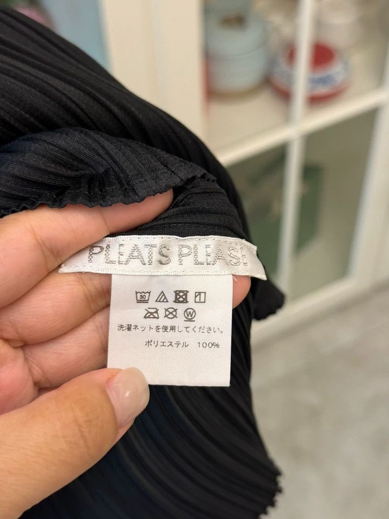 Issey Miyake Issey Miyake size:3 Black pleated vest Size XS / US 0-2 / IT 36-38 - 4 Thumbnail
