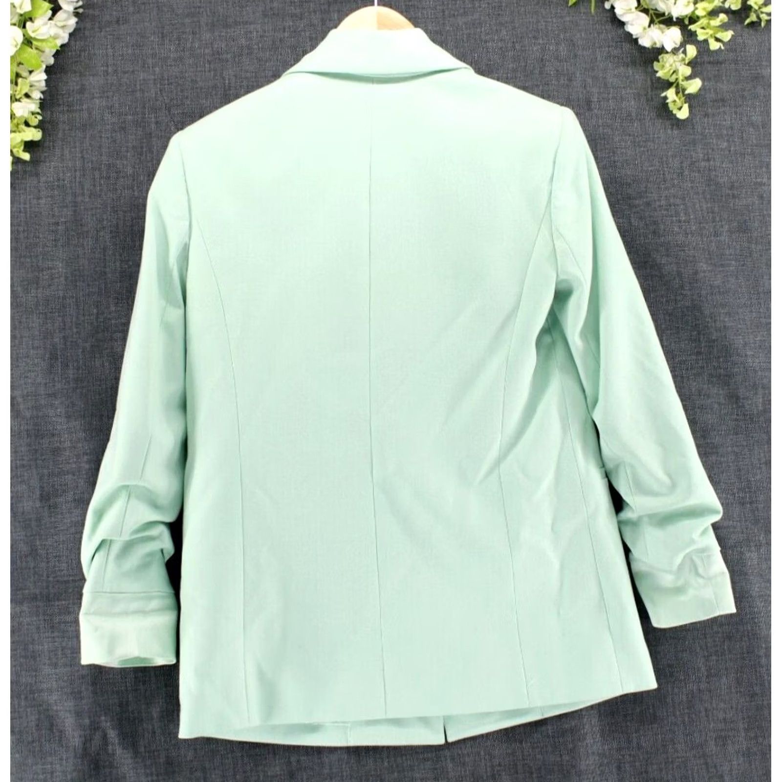 Alice + Olivia Alice + Olivia Women's Blazer Mint Green XS Denny Notch Collar Rolled Cuffs Boyfriend Size XS / US 0-2 / IT 36-38 - 3 Thumbnail